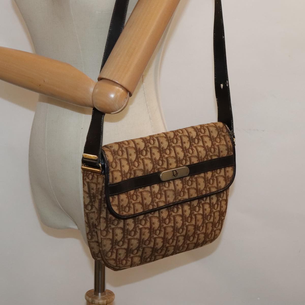Dior Brown Canvas Shoulder Bag (Pre-Owned) Size ONE SIZE - 13 Thumbnail