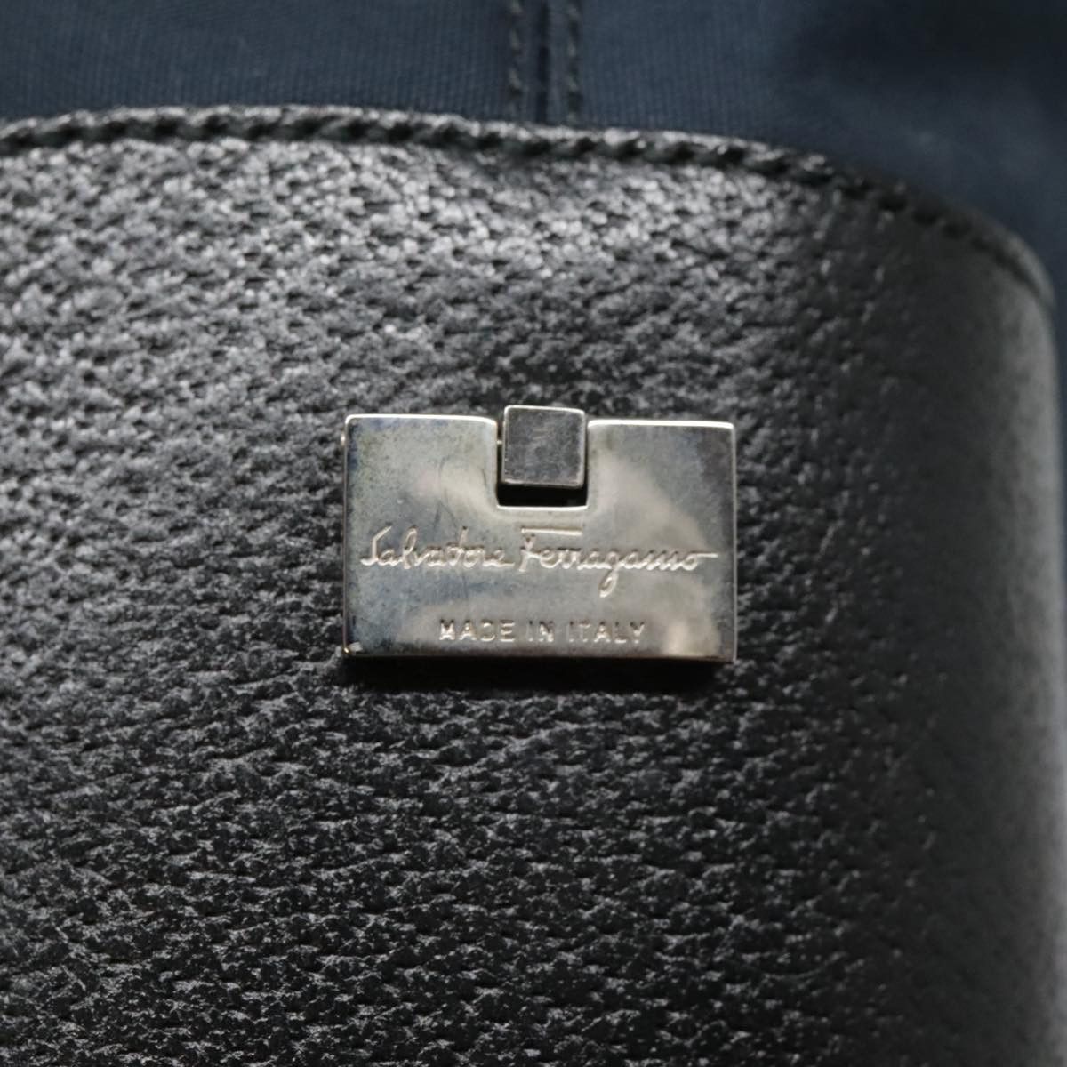 Salvatore Ferragamo Navy Canvas Tote Bag (Pre-Owned) Size ONE SIZE - 14 Thumbnail