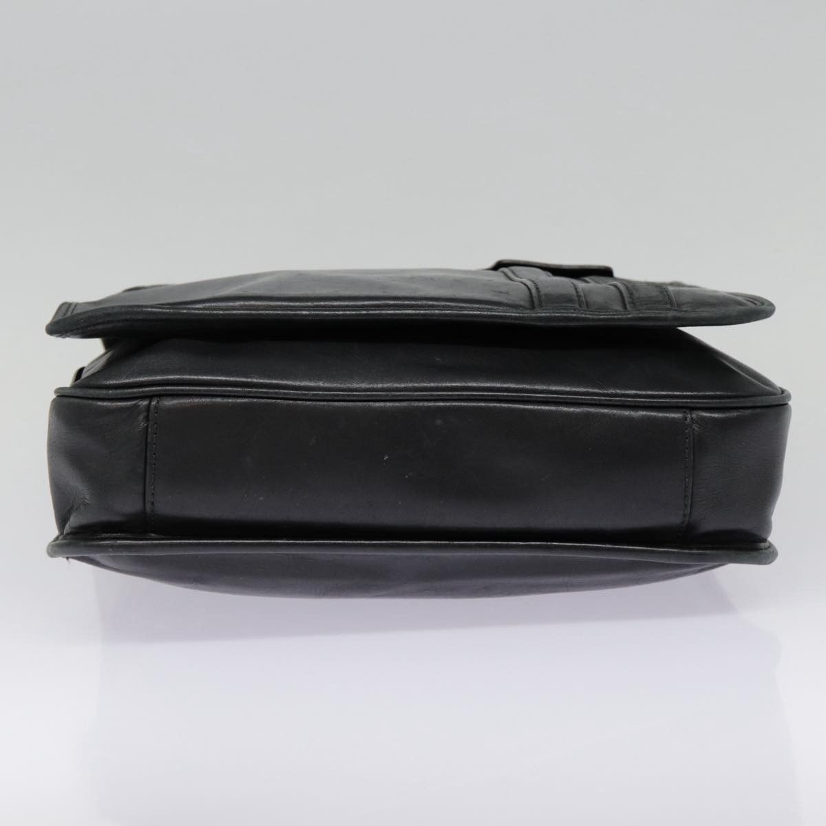 Bally Black Leather Shoulder Bag (Pre-Owned) Size ONE SIZE - 5 Thumbnail