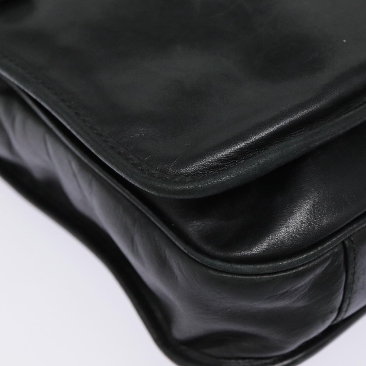 Bally Black Leather Shoulder Bag (Pre-Owned) Size ONE SIZE - 16 Thumbnail