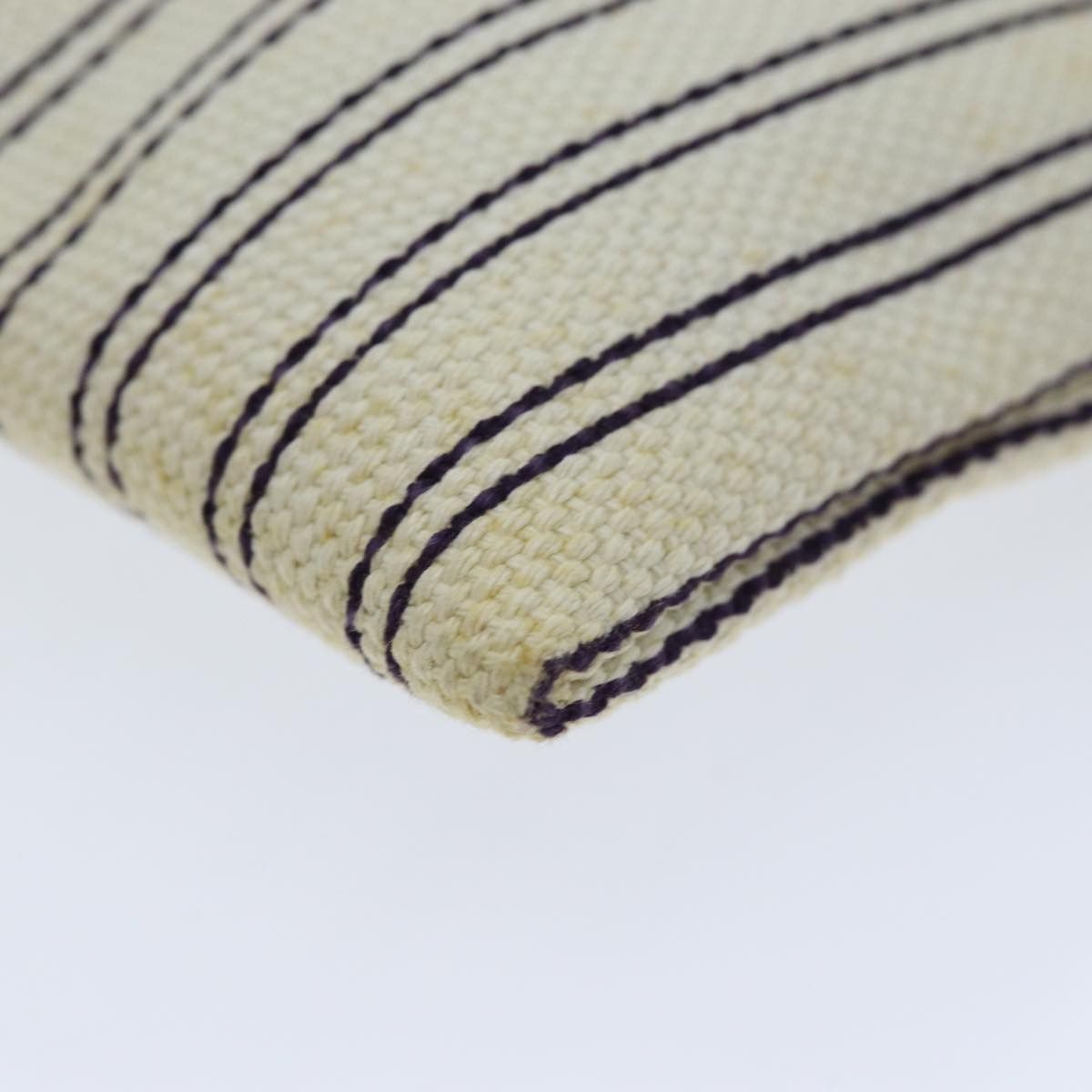 Louis Vuitton Antigua White Canvas Clutch Bag (Pre-Owned) Size ONE SIZE - 15 Thumbnail