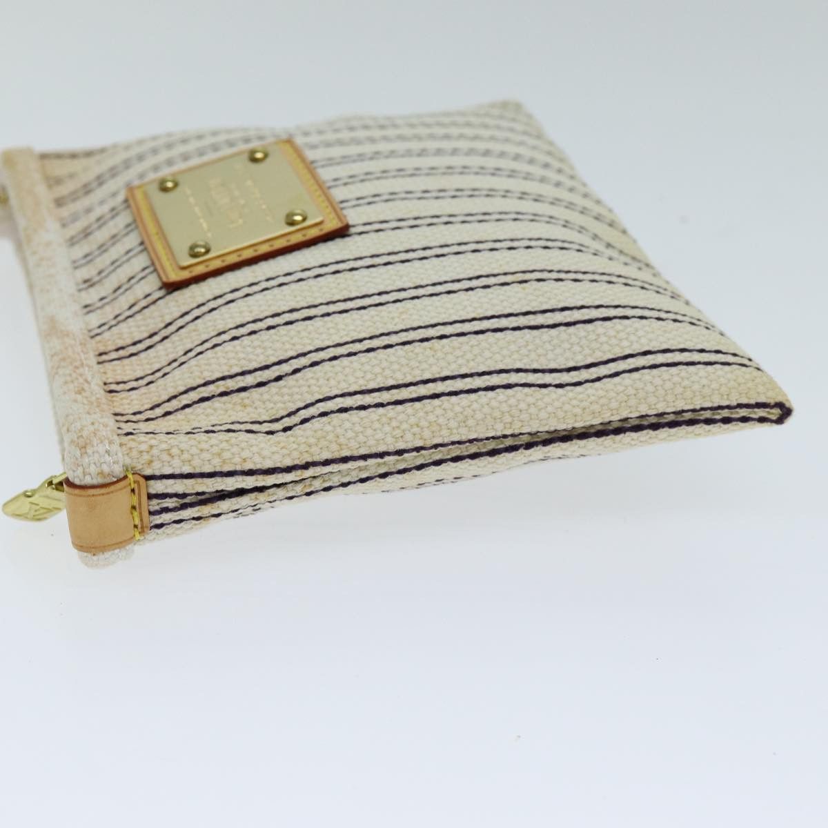 Louis Vuitton Antigua White Canvas Clutch Bag (Pre-Owned) Size ONE SIZE - 4 Thumbnail