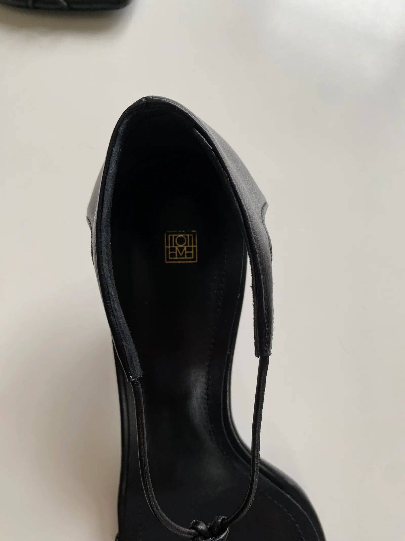 Toteme Toteme The leather knot sandal black Heels Size US 6 / IT 36 - 3 Thumbnail
