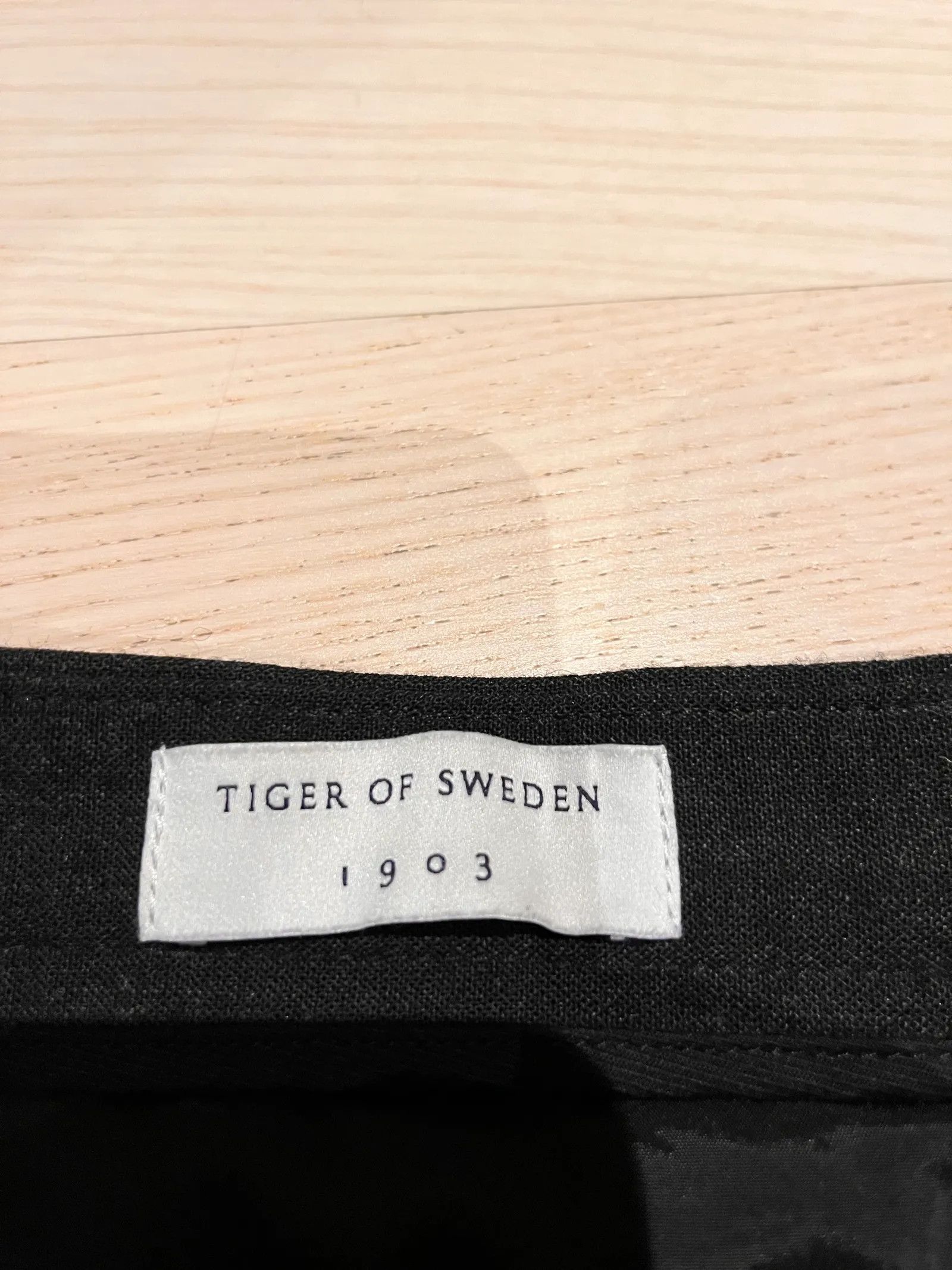 Tiger of Sweden Tiger of Sweden Skirt Size 25" / US 0 / IT 36 - 2 Thumbnail