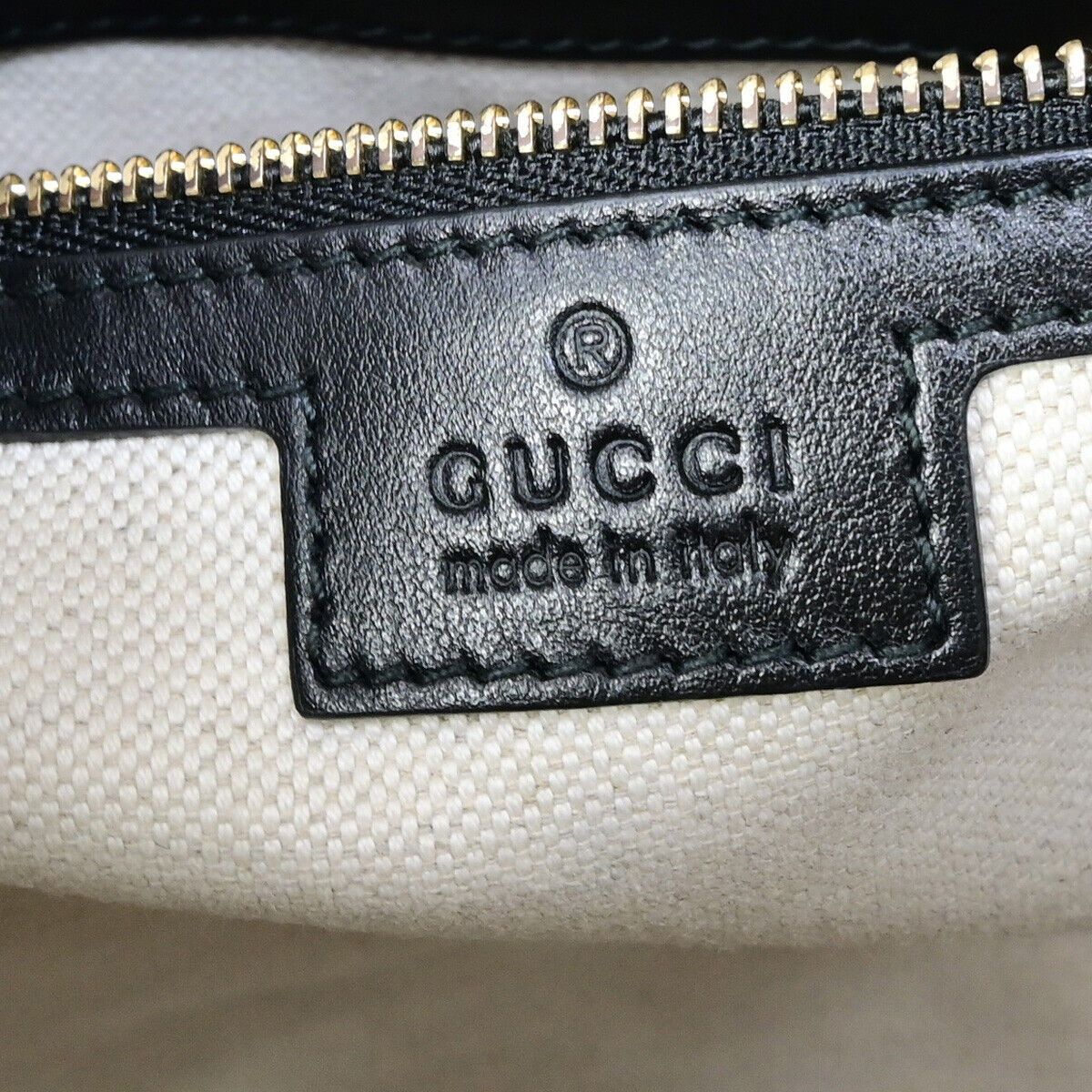 Gucci Gg Matelassé Black Leather Handbag (Pre-Owned) Size ONE SIZE - 10 Thumbnail