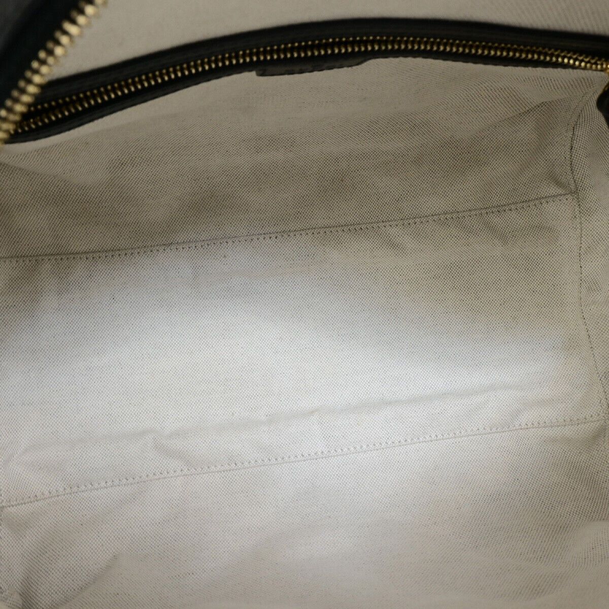 Gucci Gg Matelassé Black Leather Handbag (Pre-Owned) Size ONE SIZE - 8 Thumbnail