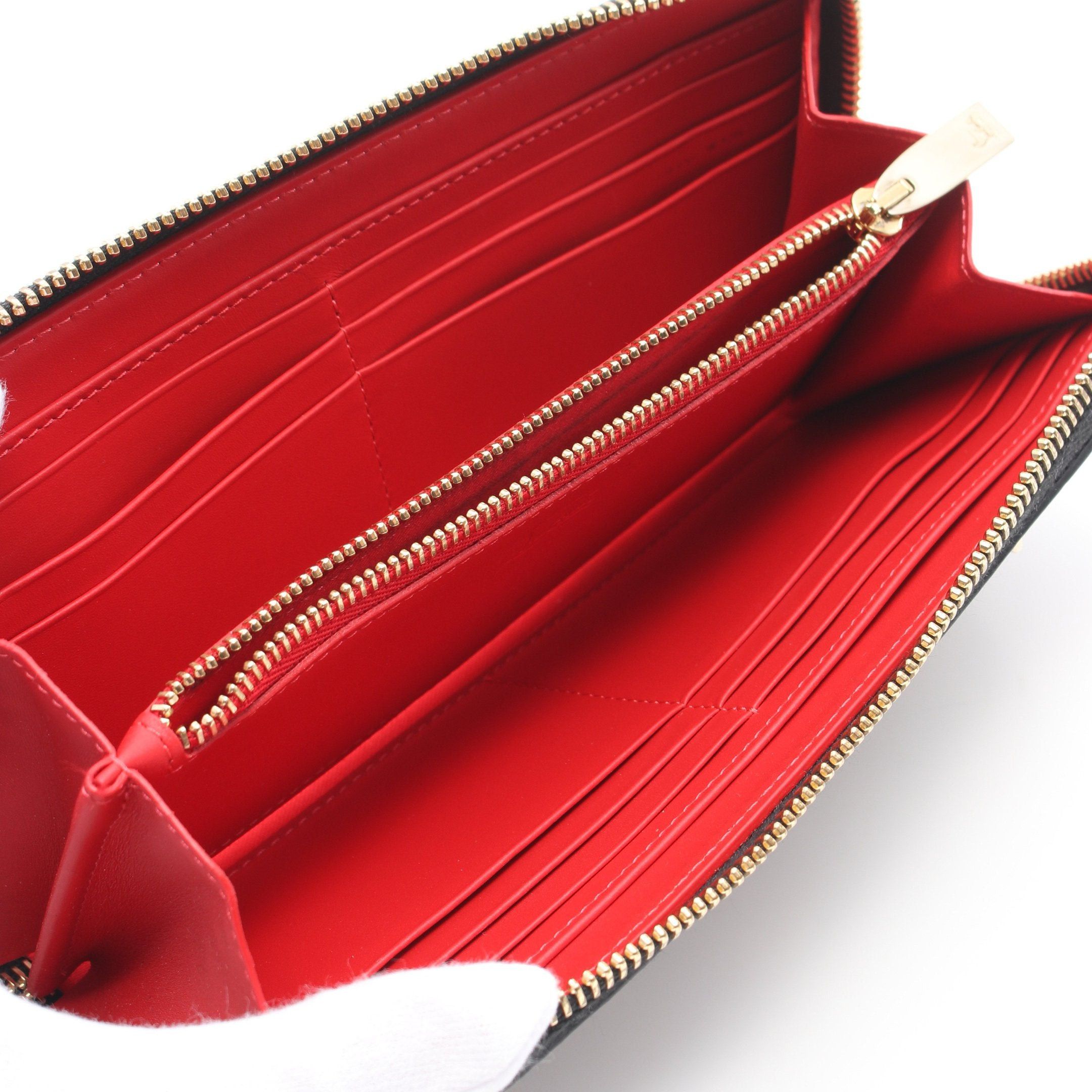 Christian Louboutin Christian Louboutin Panettone Round Zipper Long Wallet Leather Black Spike Studs Size ONE SIZE - 3 Thumbnail