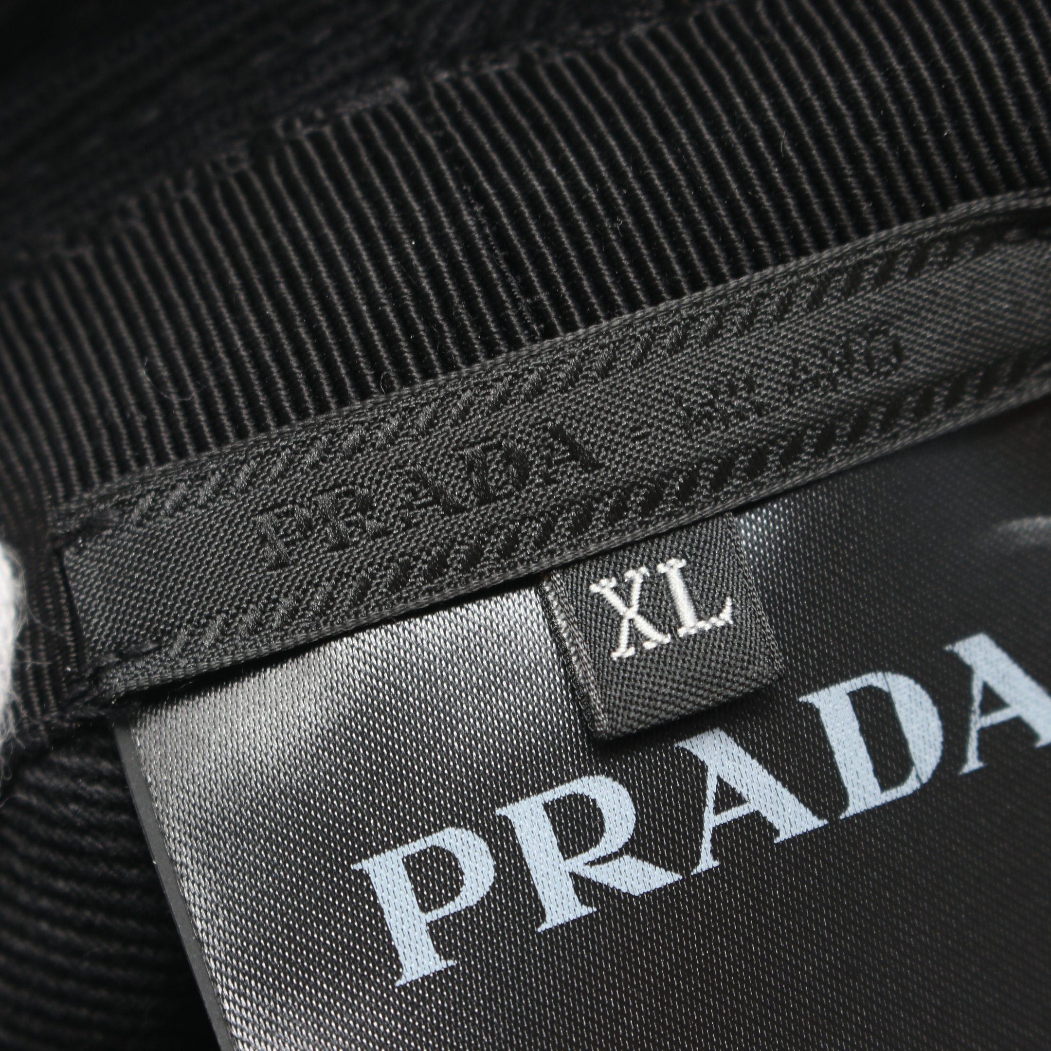 Prada Prada Triangle Logo Bucket Hat Cotton Black Size ONE SIZE - 4 Thumbnail