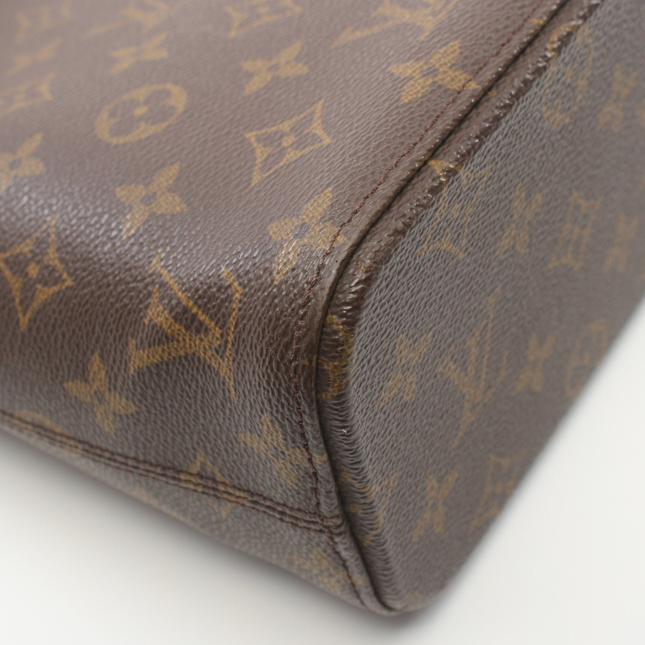 Louis Vuitton Louis Vuitton Luco Monogram Shoulder Bag Tote Leather Brown Size ONE SIZE - 6 Thumbnail