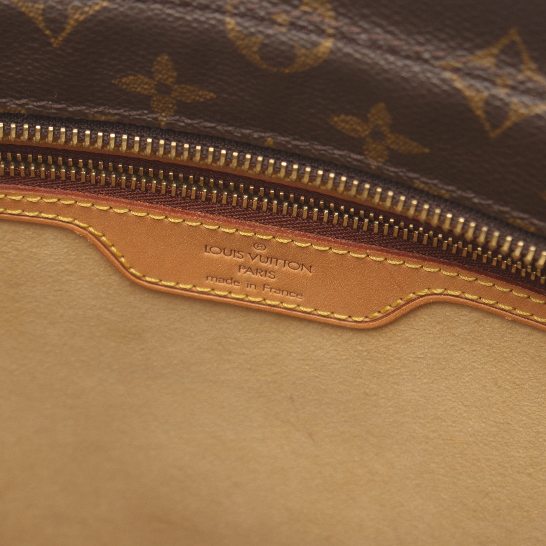 Louis Vuitton Louis Vuitton Luco Monogram Shoulder Bag Tote Leather Brown Size ONE SIZE - 4 Thumbnail
