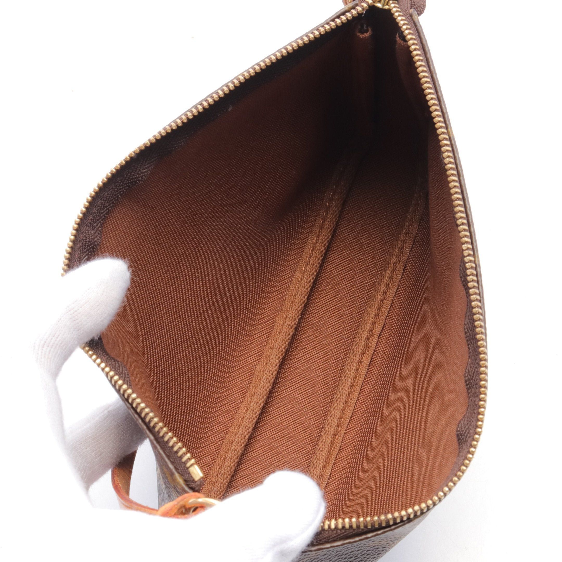Louis Vuitton Louis Vuitton Pochette Accessoires Monogram Handbag Leather Brown Size ONE SIZE - 3 Thumbnail