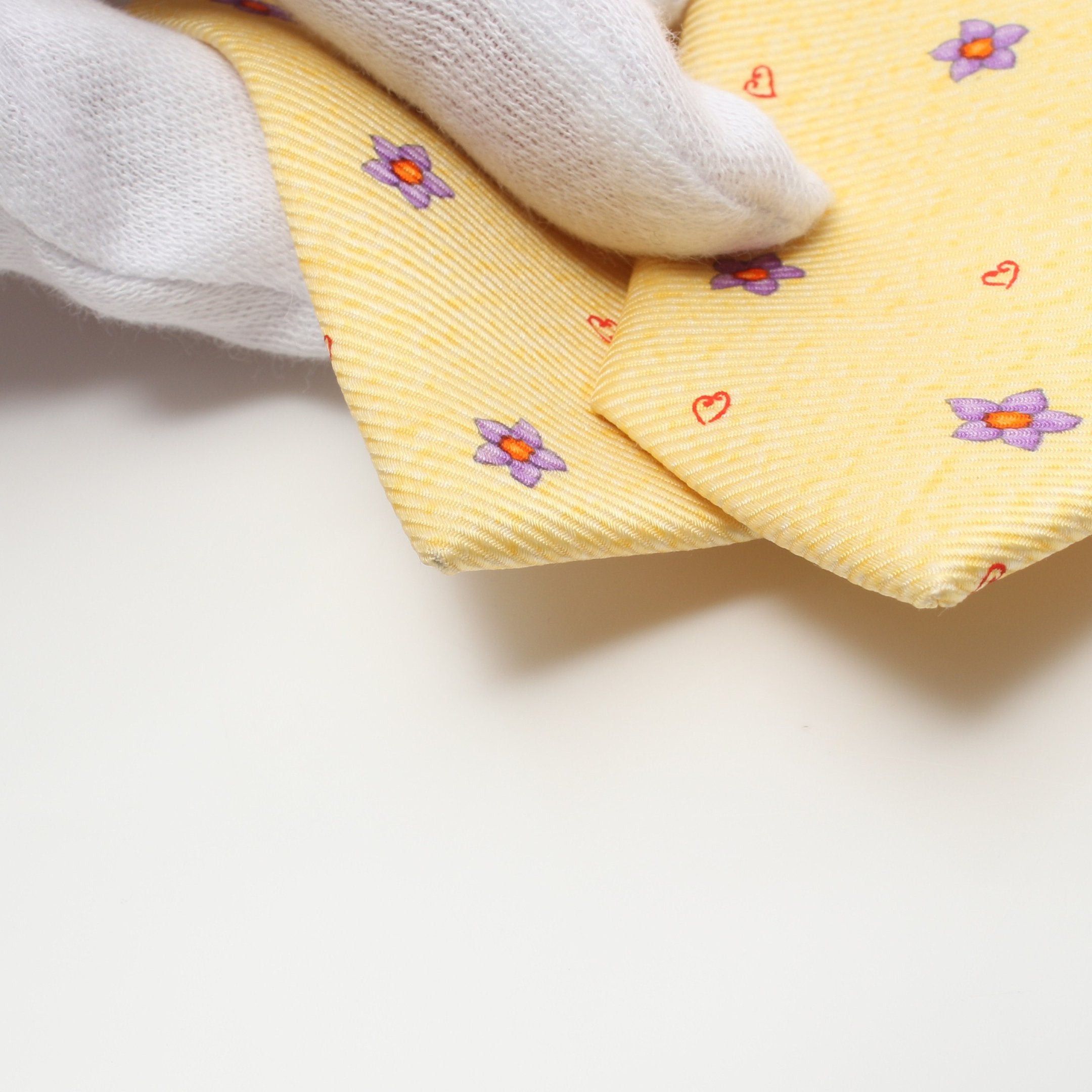 Bvlgari Bvlgari Tie Floral Pattern Heart Silk Yellow Multicolor Size ONE SIZE - 7 Thumbnail