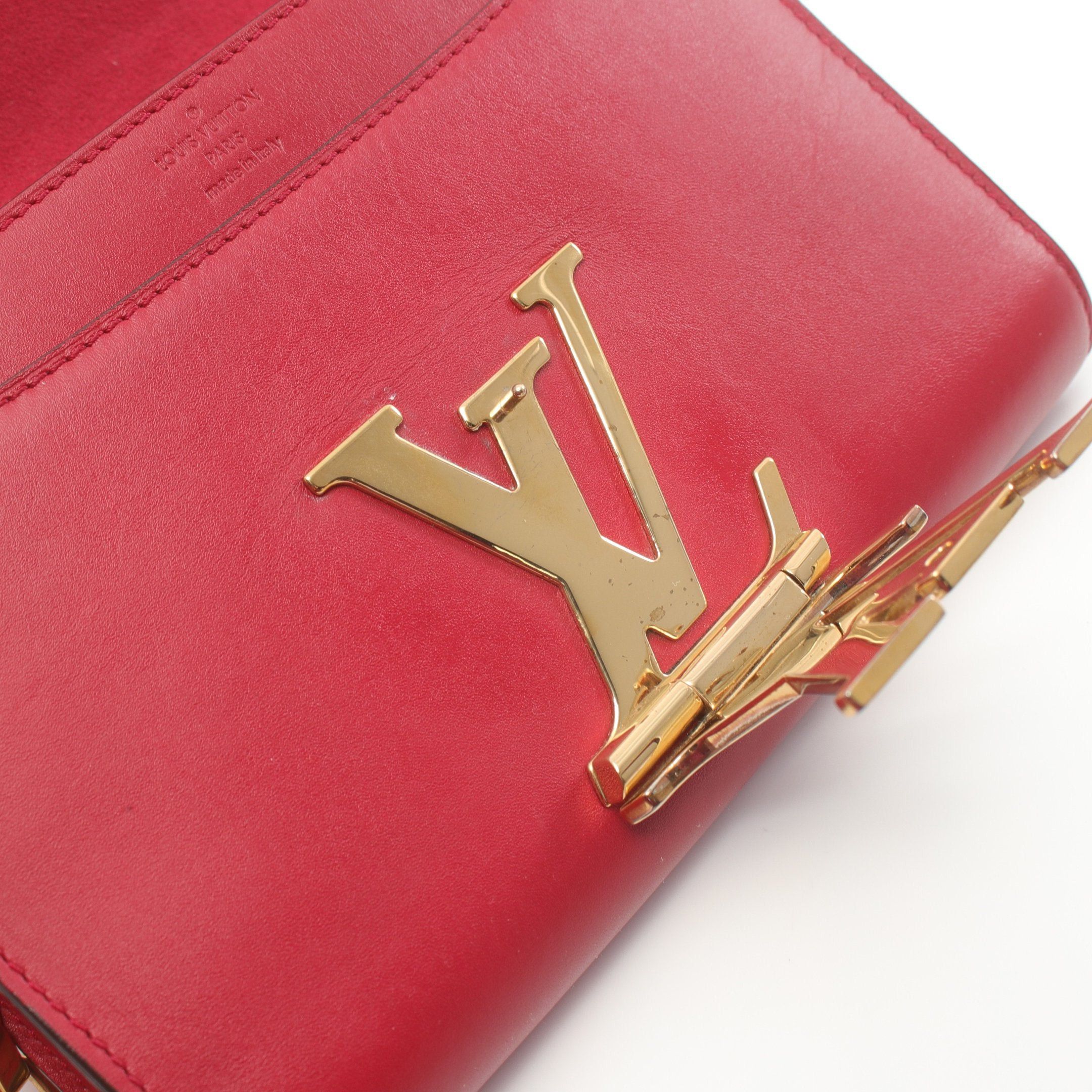 Louis Vuitton Louis Vuitton Pochette Louise Mm Chain Wallet Leather Red Size ONE SIZE - 12 Thumbnail