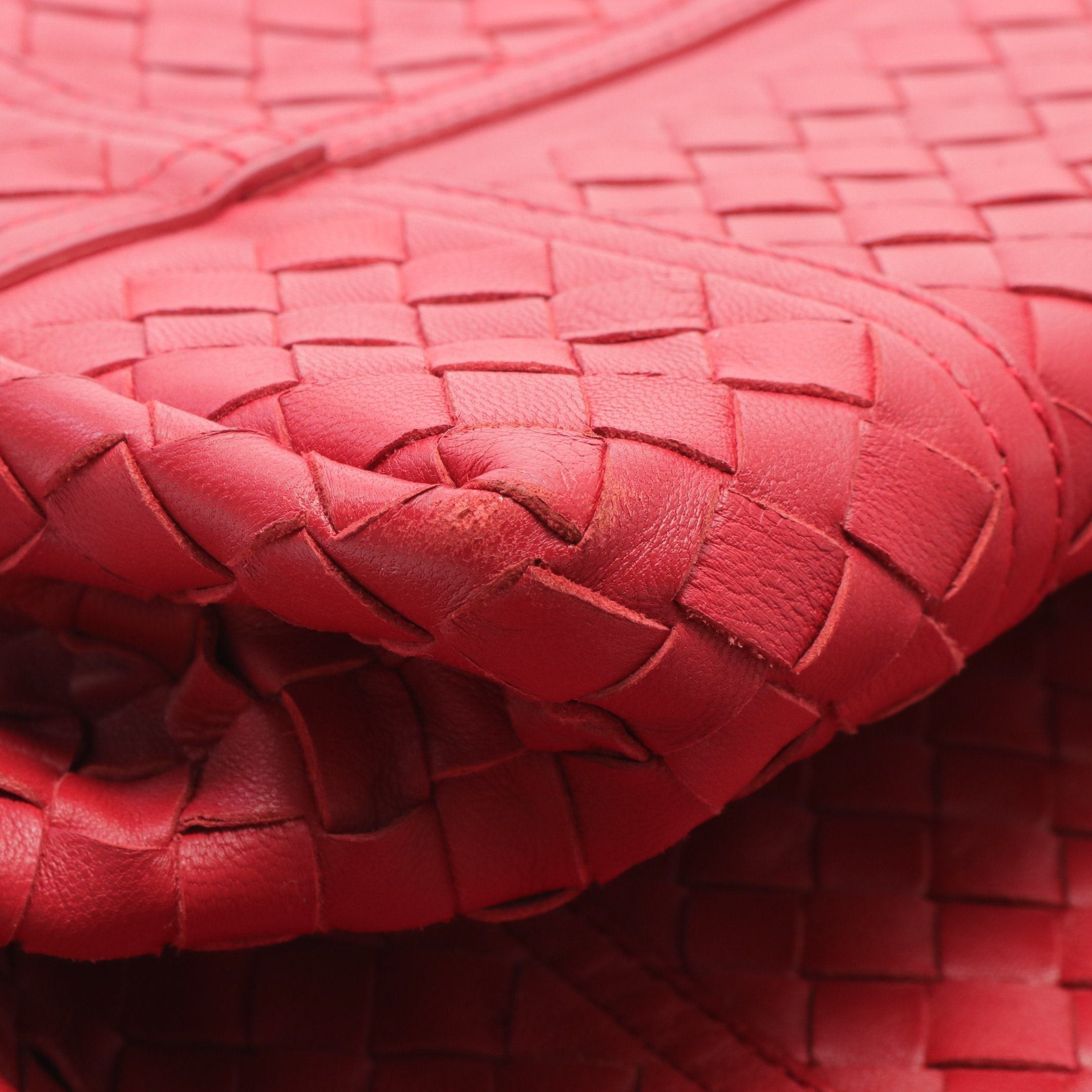 Bottega Veneta Bottega Veneta Intrecciato Handbag Tote Bag Leather Red Size ONE SIZE - 6 Thumbnail
