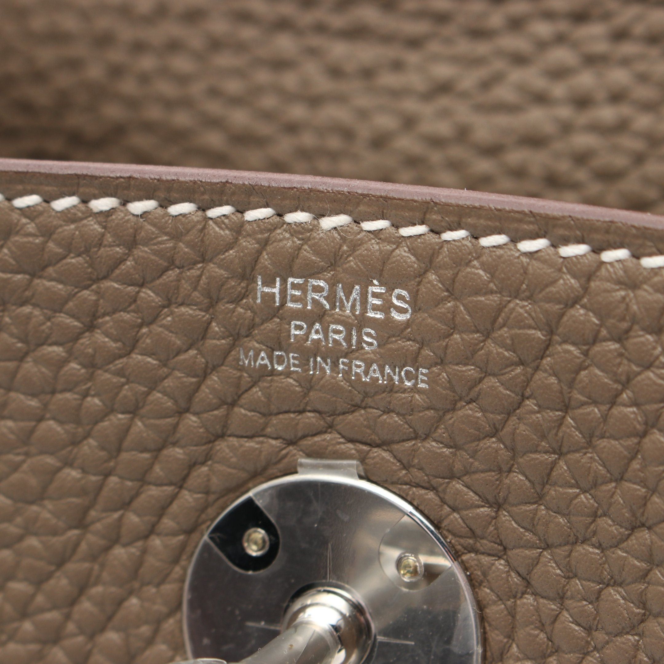 Hermes Hermes Lindy 26 Etoupe Shoulder Bag Clemence Leather Gray Brown Silver Hardware Double Engraved Size ONE SIZE - 4 Thumbnail
