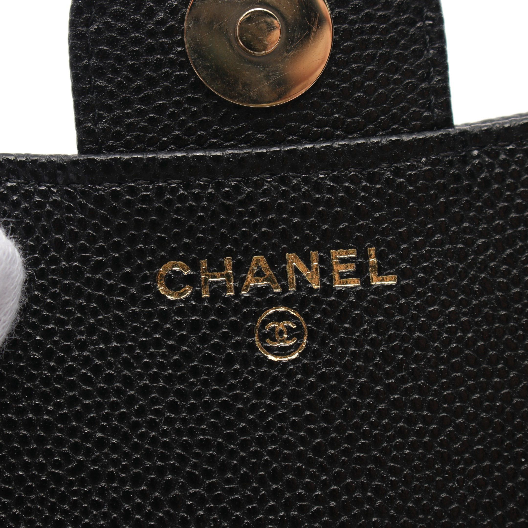 Chanel Chanel Matelasse Chain Phone Case Wallet Shoulder Bag Caviar Skin Black Gold Hardware Size ONE SIZE - 5 Thumbnail