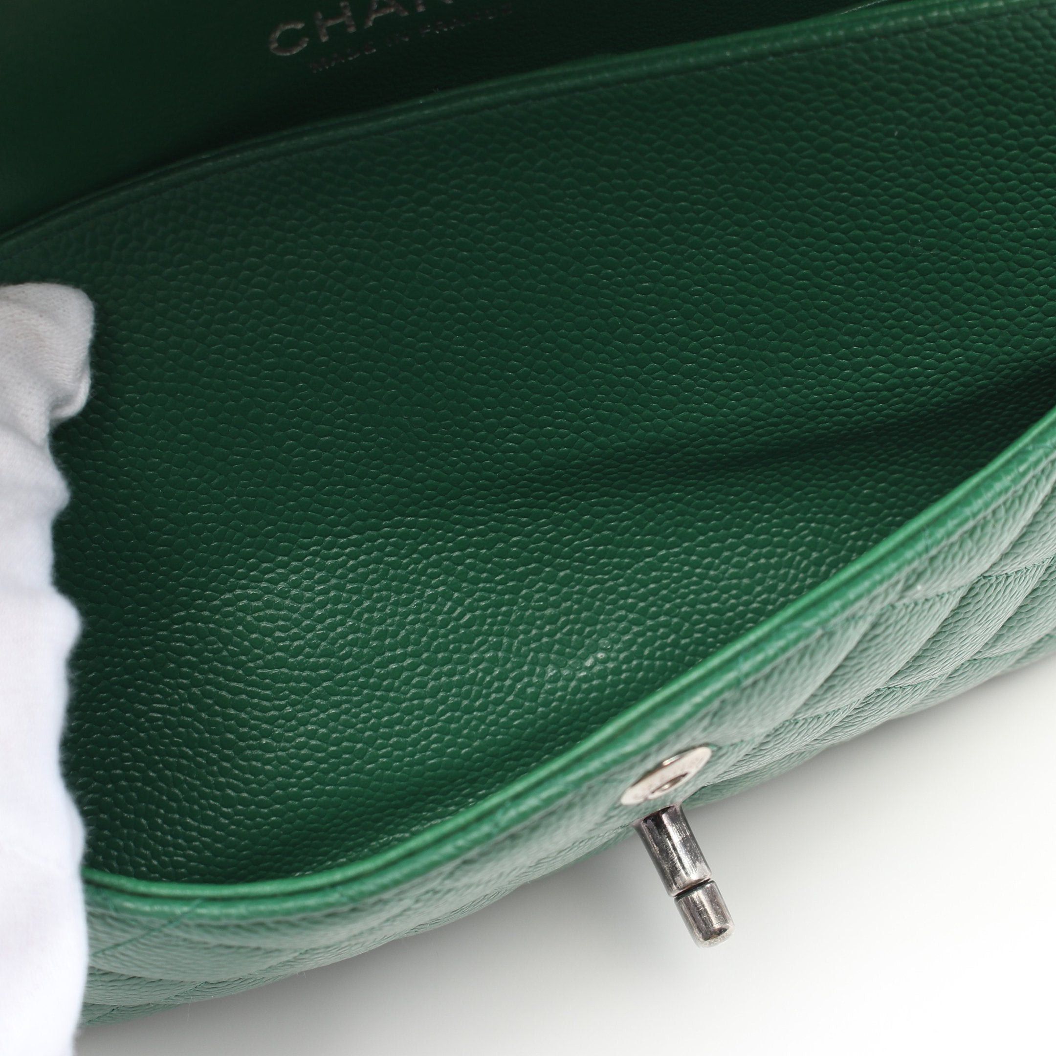Chanel Chanel Matelasse Double Flap Chain Shoulder Bag Caviar Skin Green Antique Silver Hardware Size ONE SIZE - 7 Thumbnail