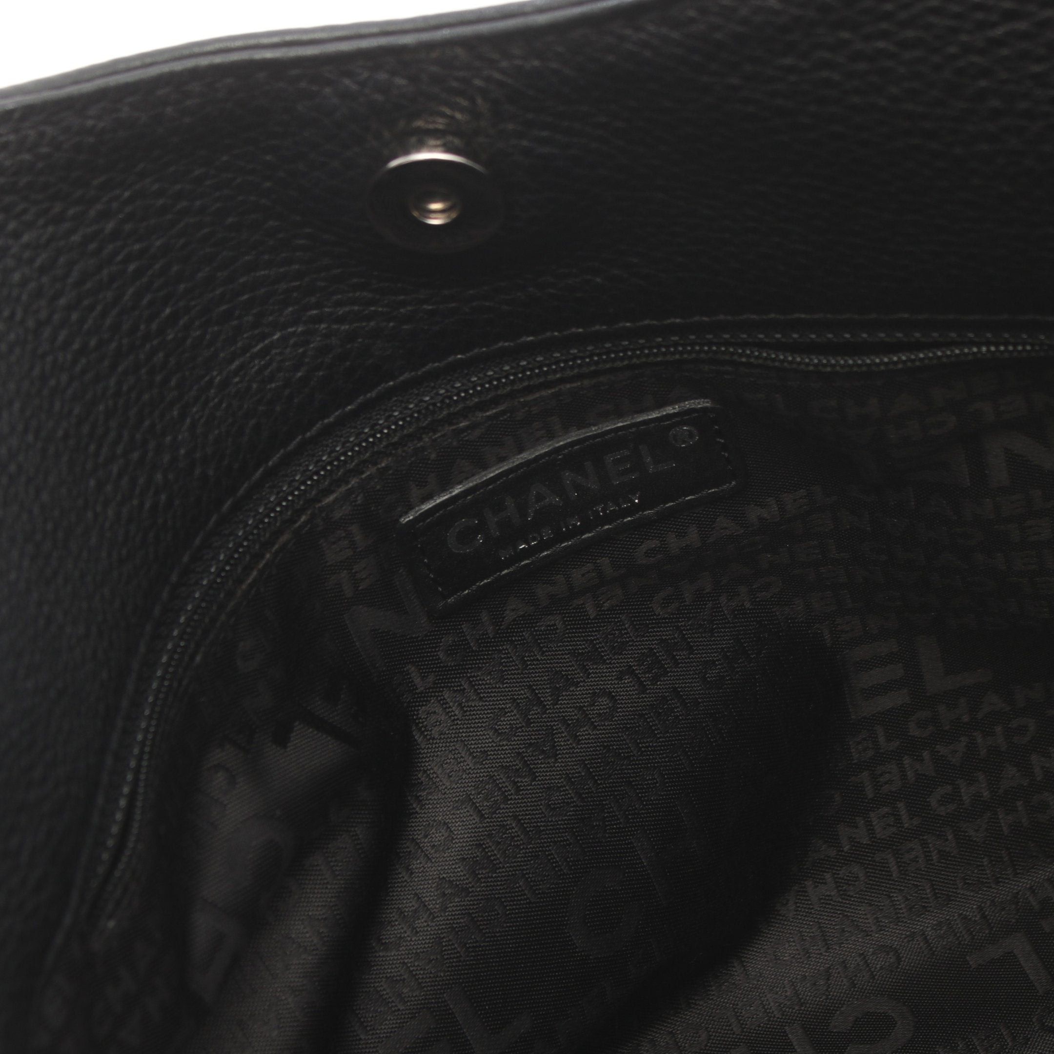 Chanel Chanel Handbag Leather Black Silver Hardware Tassel Size ONE SIZE - 4 Thumbnail