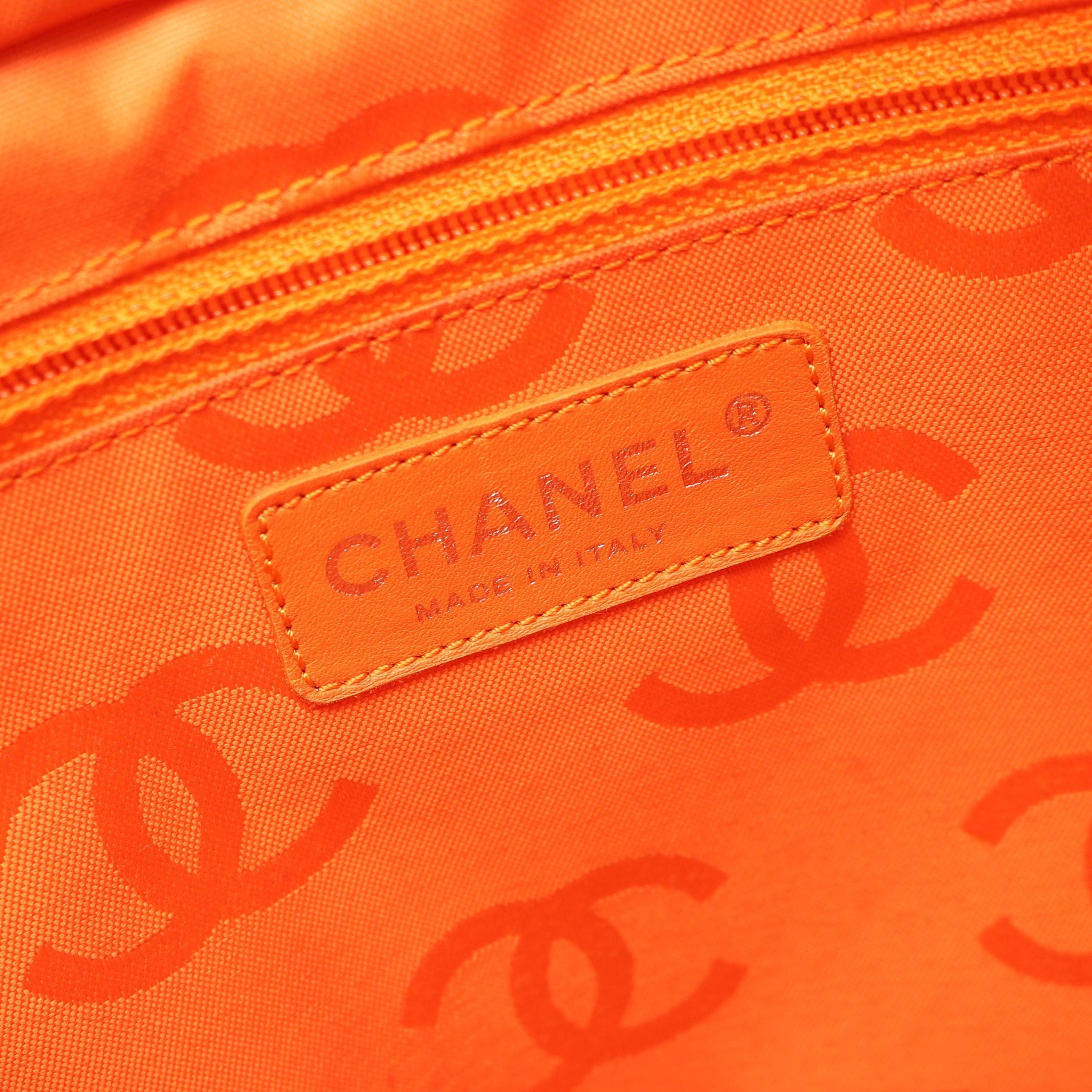 Chanel Chanel Cambon Line Large Shoulder Bag Tote Leather Patent Dark Brown Silver Hardware Size ONE SIZE - 4 Thumbnail