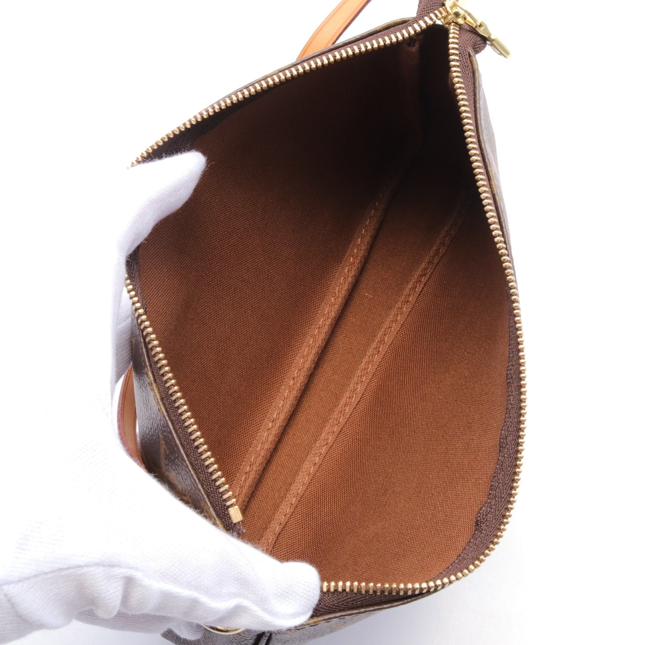 Louis Vuitton Louis Vuitton Pochette Accessoires Monogram Panda Handbag Leather Brown Size ONE SIZE - 3 Thumbnail