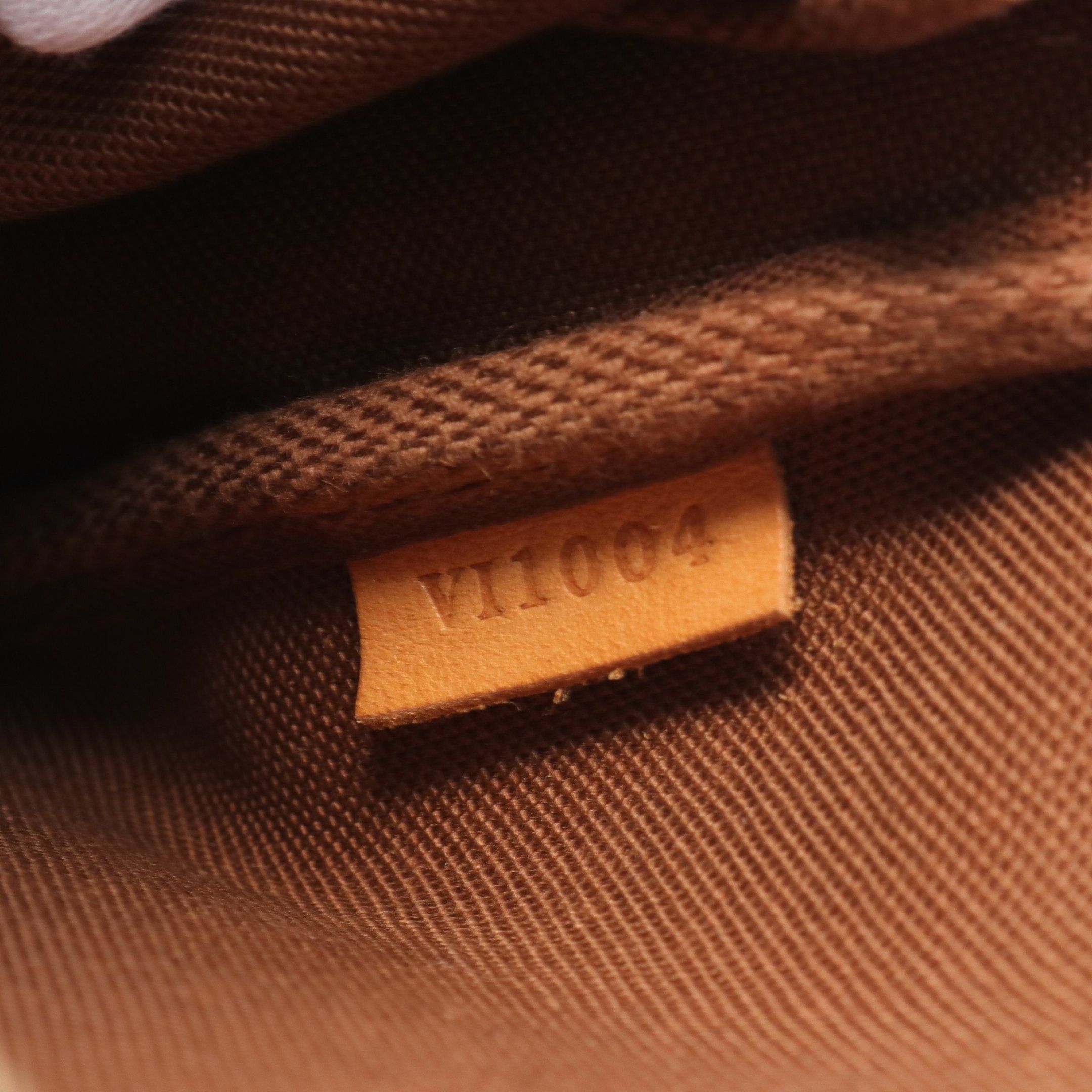 Louis Vuitton Louis Vuitton Pochette Accessoires Monogram Panda Handbag Leather Brown Size ONE SIZE - 5 Thumbnail