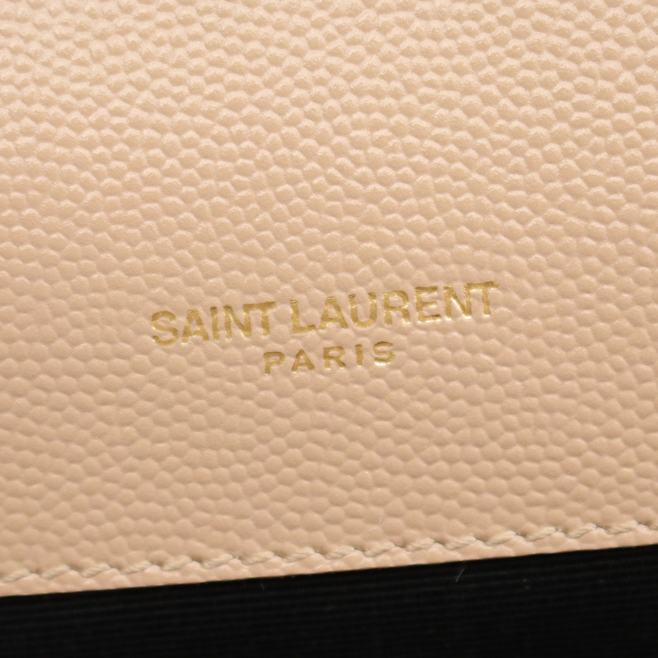Yves Saint Laurent Yves Saint Laurent Envelope Chain Shoulder Bag Leather Beige Size ONE SIZE - 4 Thumbnail