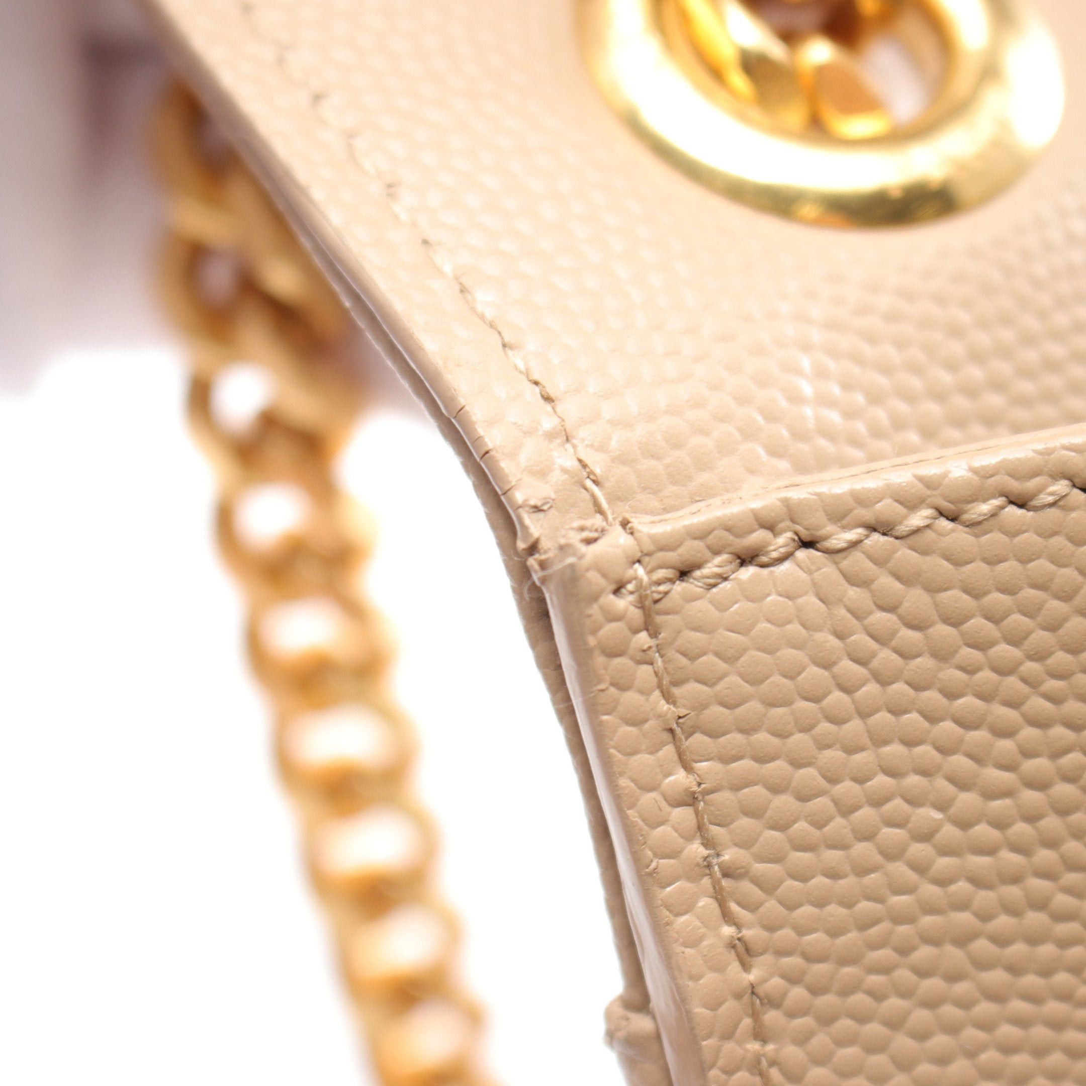 Yves Saint Laurent Yves Saint Laurent Envelope Chain Shoulder Bag Leather Beige Size ONE SIZE - 5 Thumbnail