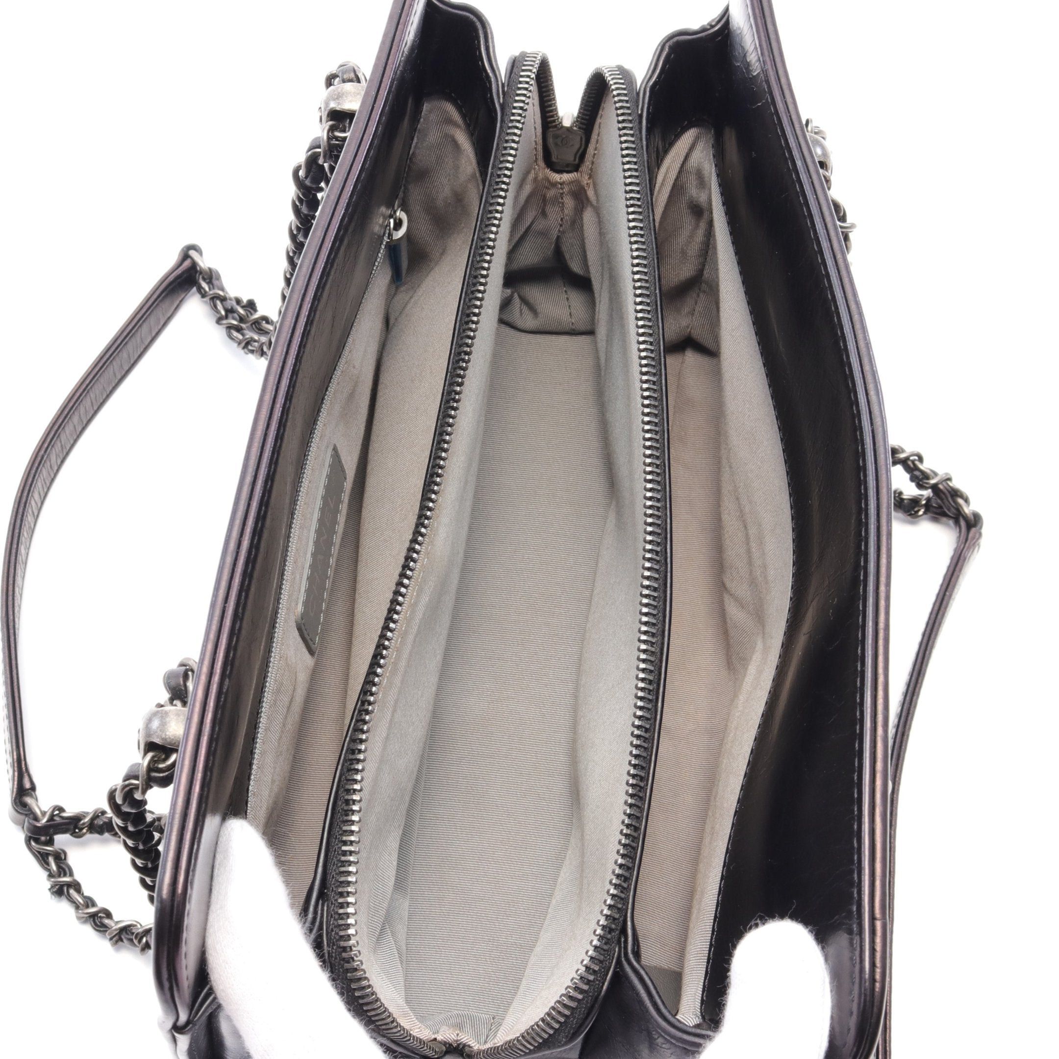 Chanel Chanel Coco Mark Chain Shoulder Bag Leather Black Antique Silver Hardware Size ONE SIZE - 3 Thumbnail