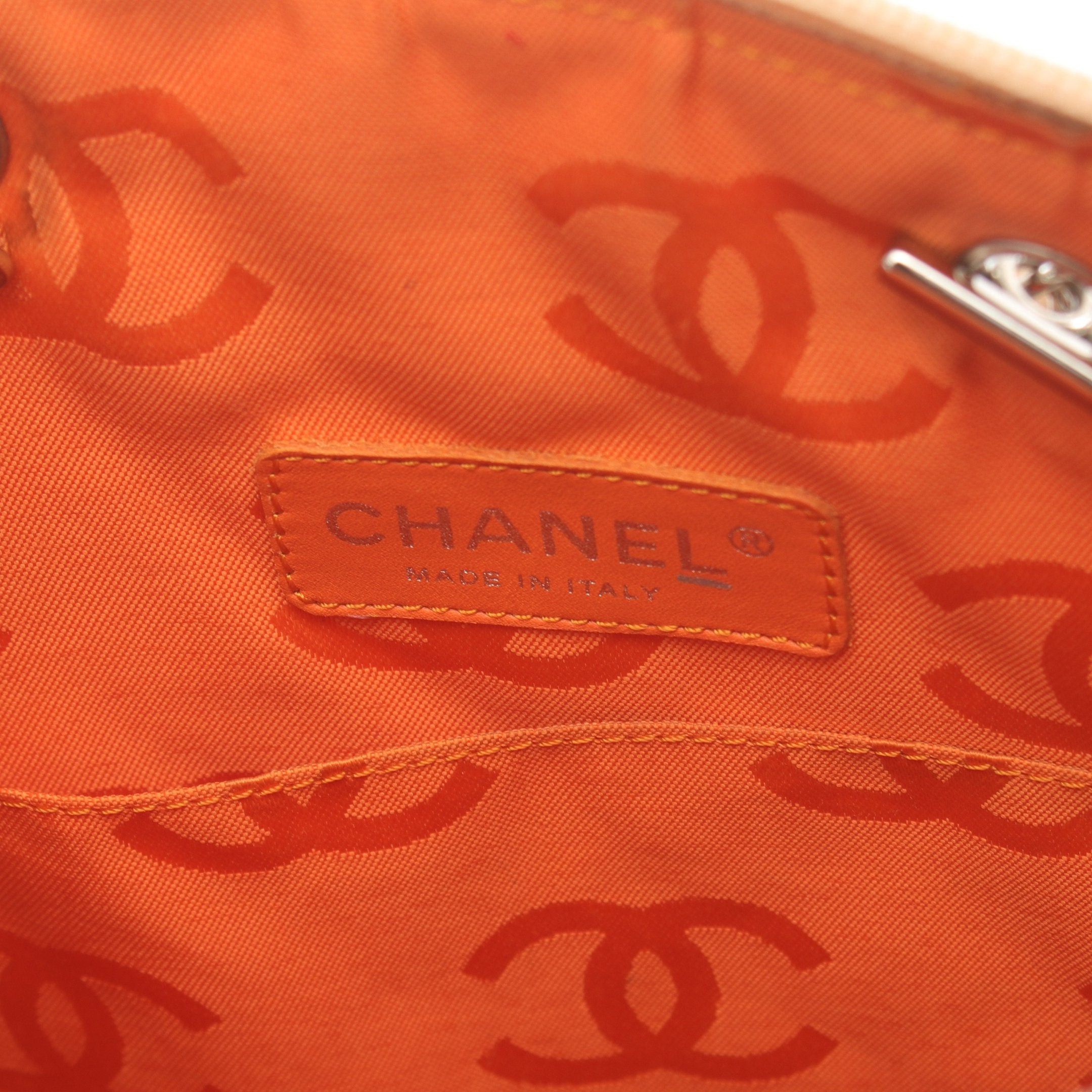 Chanel Chanel Cambon Line Flat Handbag Tote Bag Leather Patent Beige Yellow Brown Silver Hardware Size ONE SIZE - 4 Thumbnail