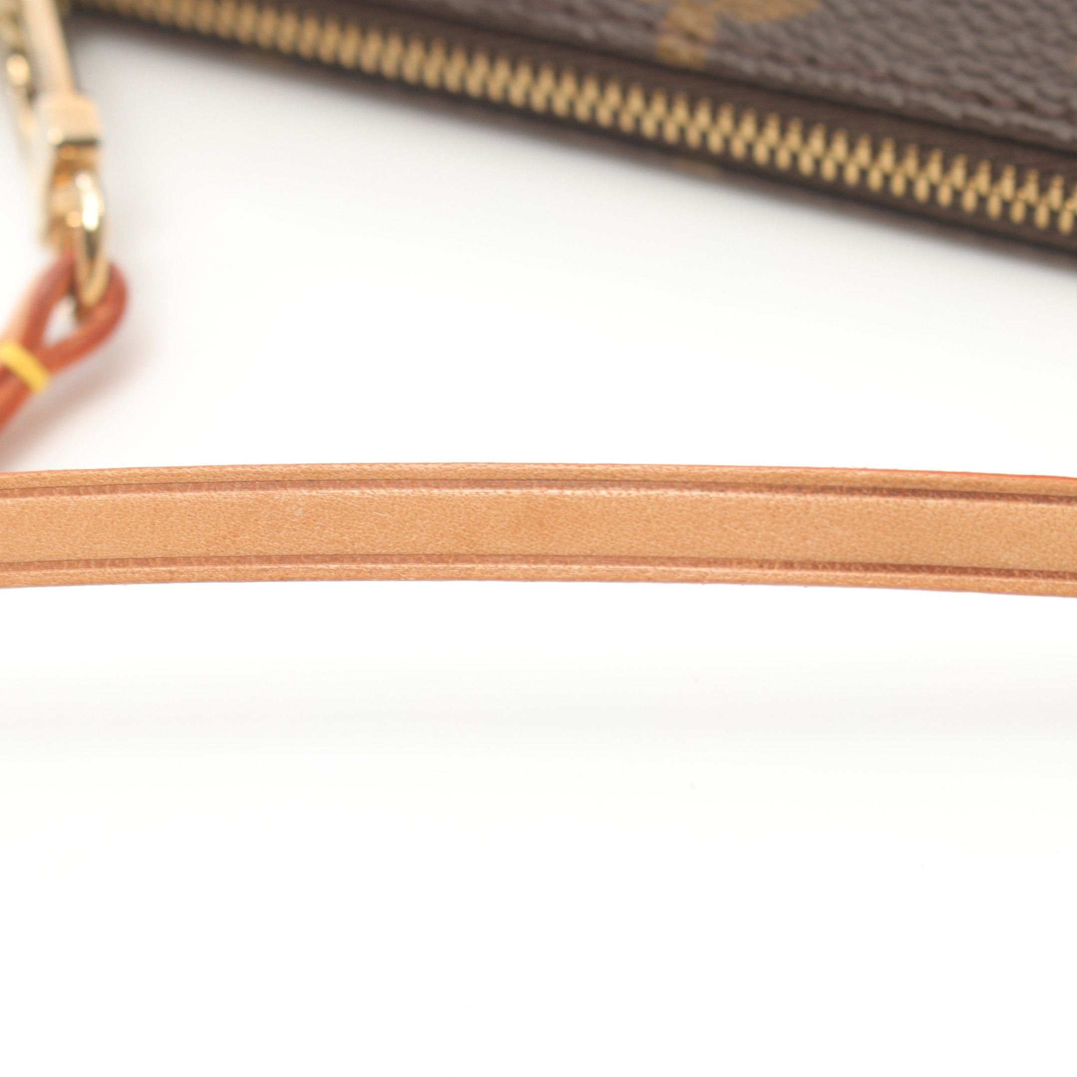 Louis Vuitton Louis Vuitton Pochette Accessoires Monogram Handbag Leather Brown Size ONE SIZE - 6 Thumbnail