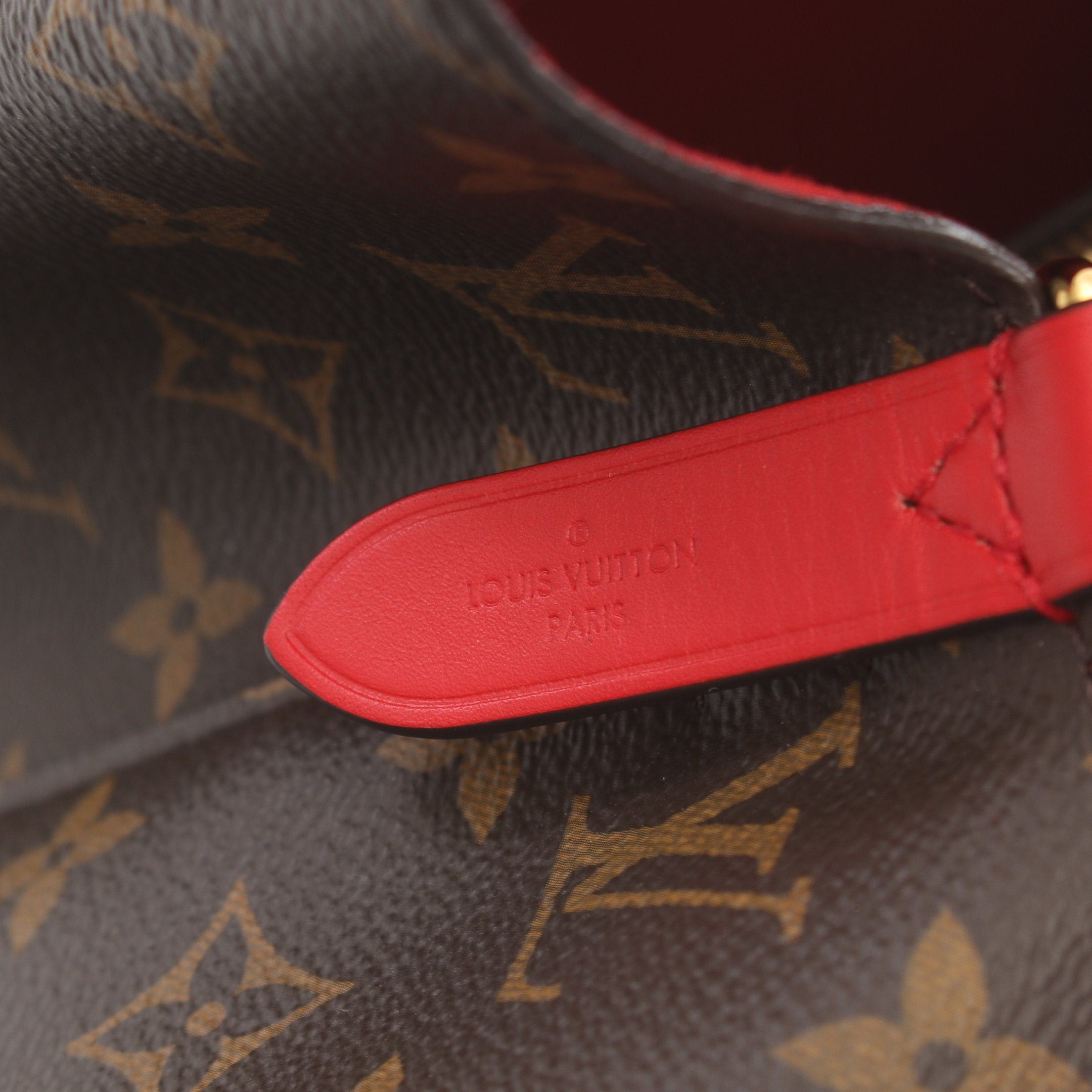 Louis Vuitton Louis Vuitton Neo Noe Monogram Coquelicot Shoulder Bag Leather Brown Red Size ONE SIZE - 4 Thumbnail