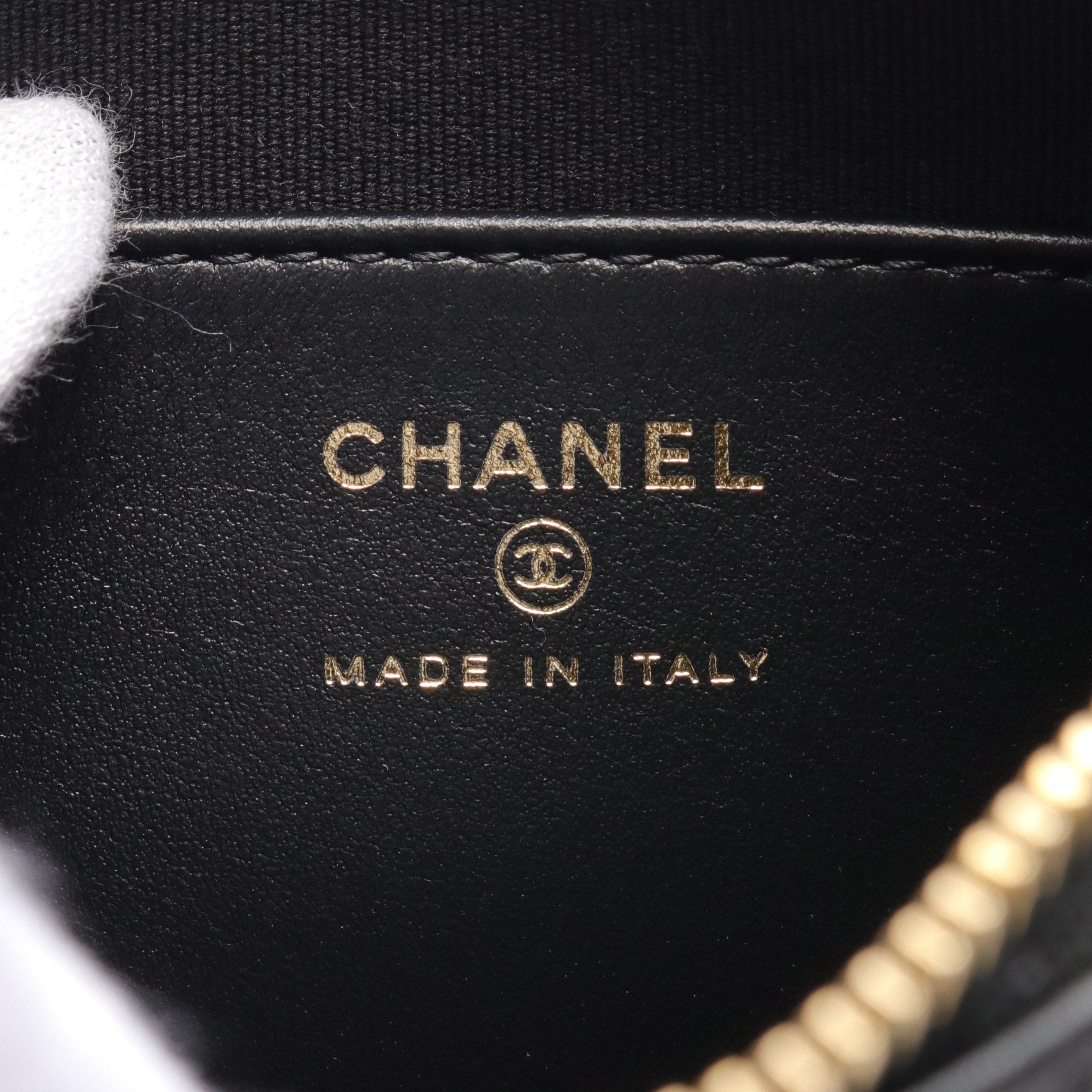 Chanel Chanel Matelasse Chain Shoulder Bag Leather Black Gold Hardware Size ONE SIZE - 4 Thumbnail