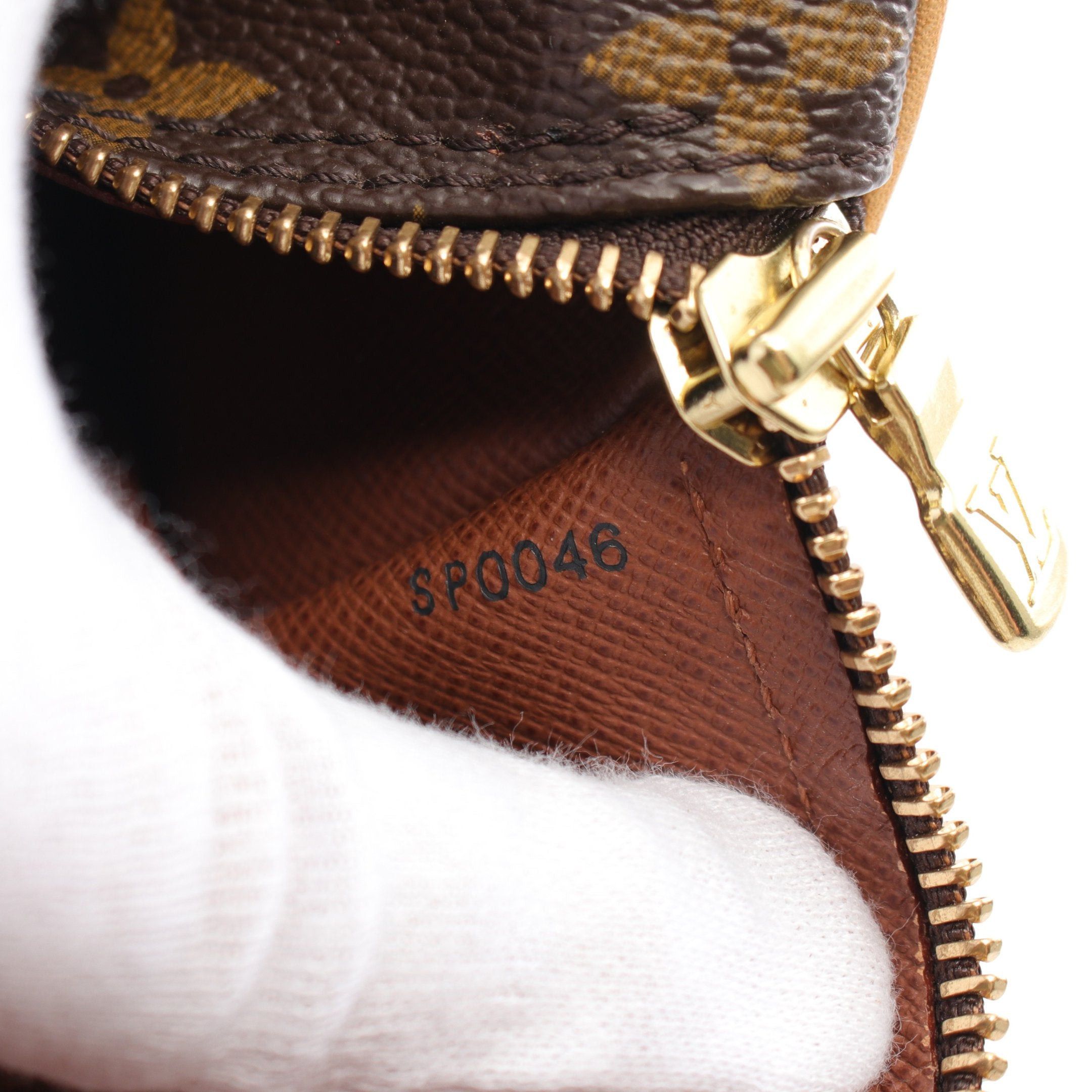 Louis Vuitton Louis Vuitton Papillon 30 Monogram Handbag Leather Brown Size ONE SIZE - 5 Thumbnail