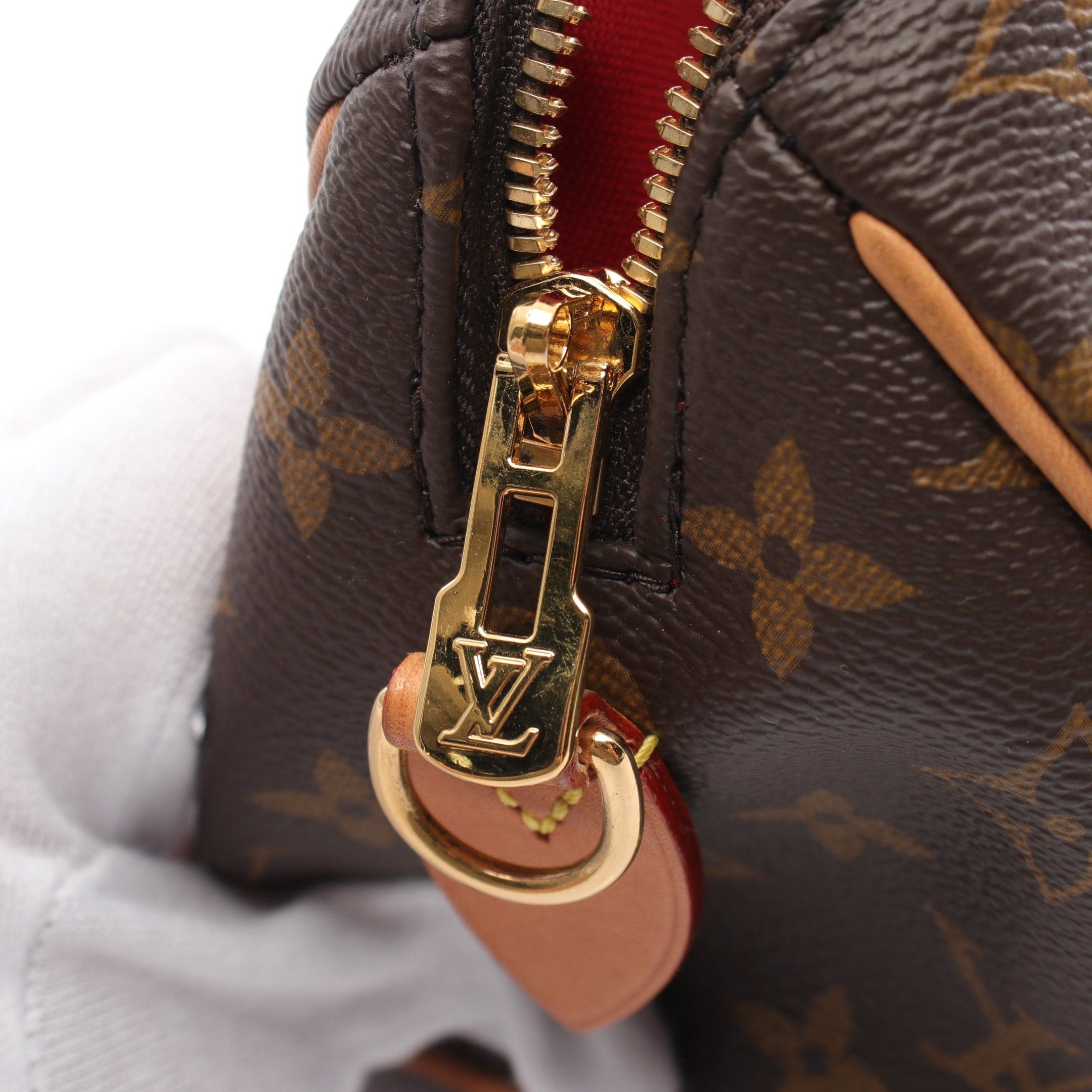 Louis Vuitton Louis Vuitton Speedy 20 Monogram Beige Handbag Leather Brown Size ONE SIZE - 8 Thumbnail