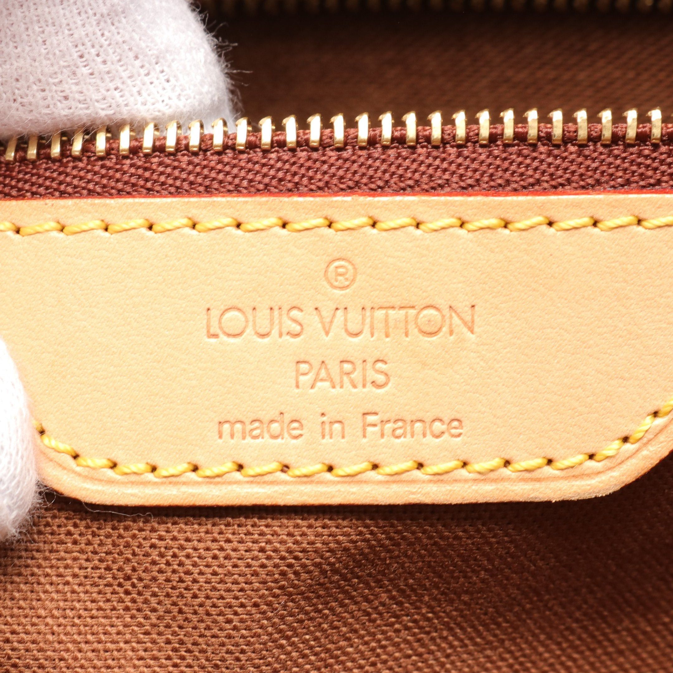 Louis Vuitton Louis Vuitton Batignolles Horizontal Monogram Shoulder Bag Leather Brown Size ONE SIZE - 4 Thumbnail