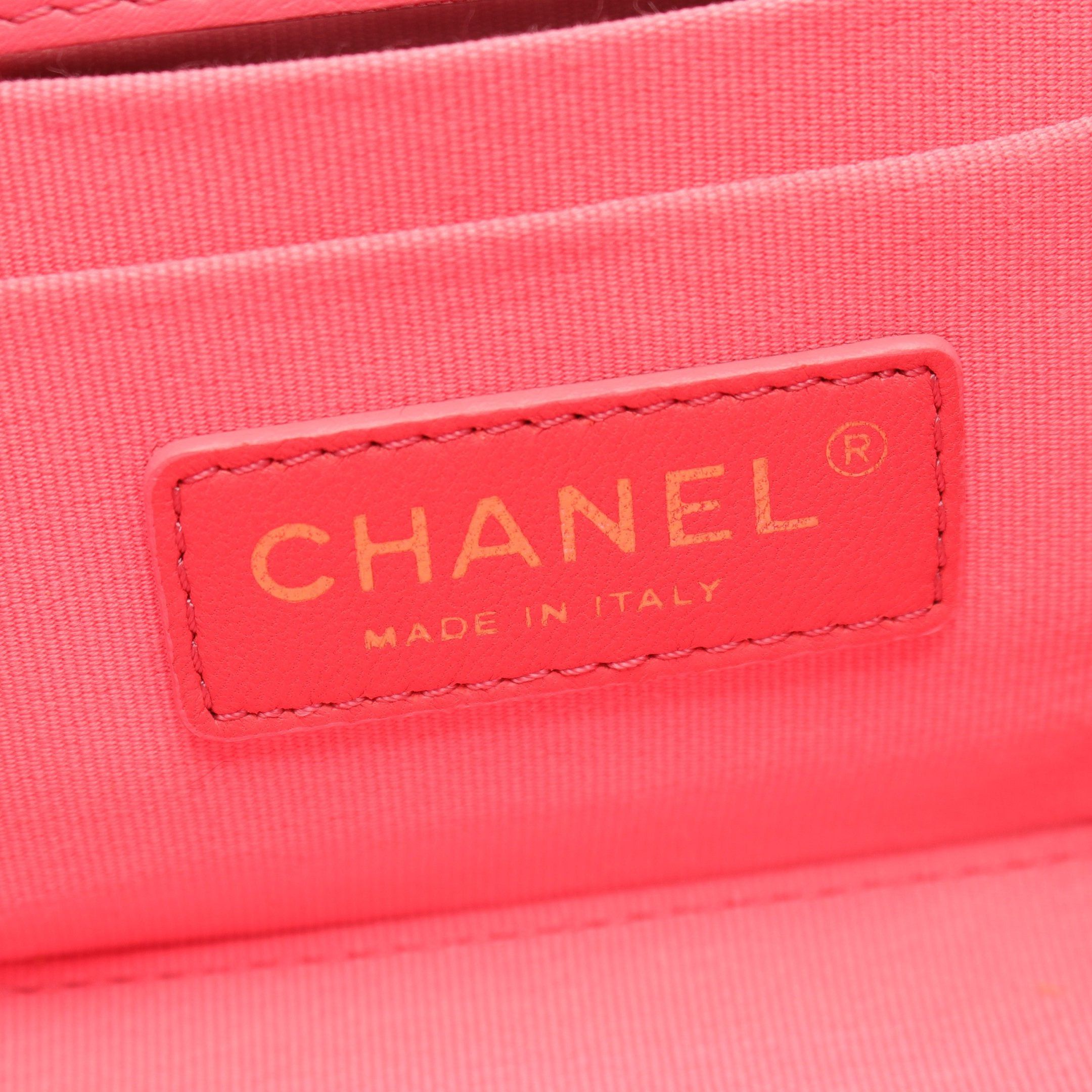 Chanel Chanel Matelasse Vanity Bag Chain Shoulder Lambskin Pink Gold Hardware Size ONE SIZE - 4 Thumbnail