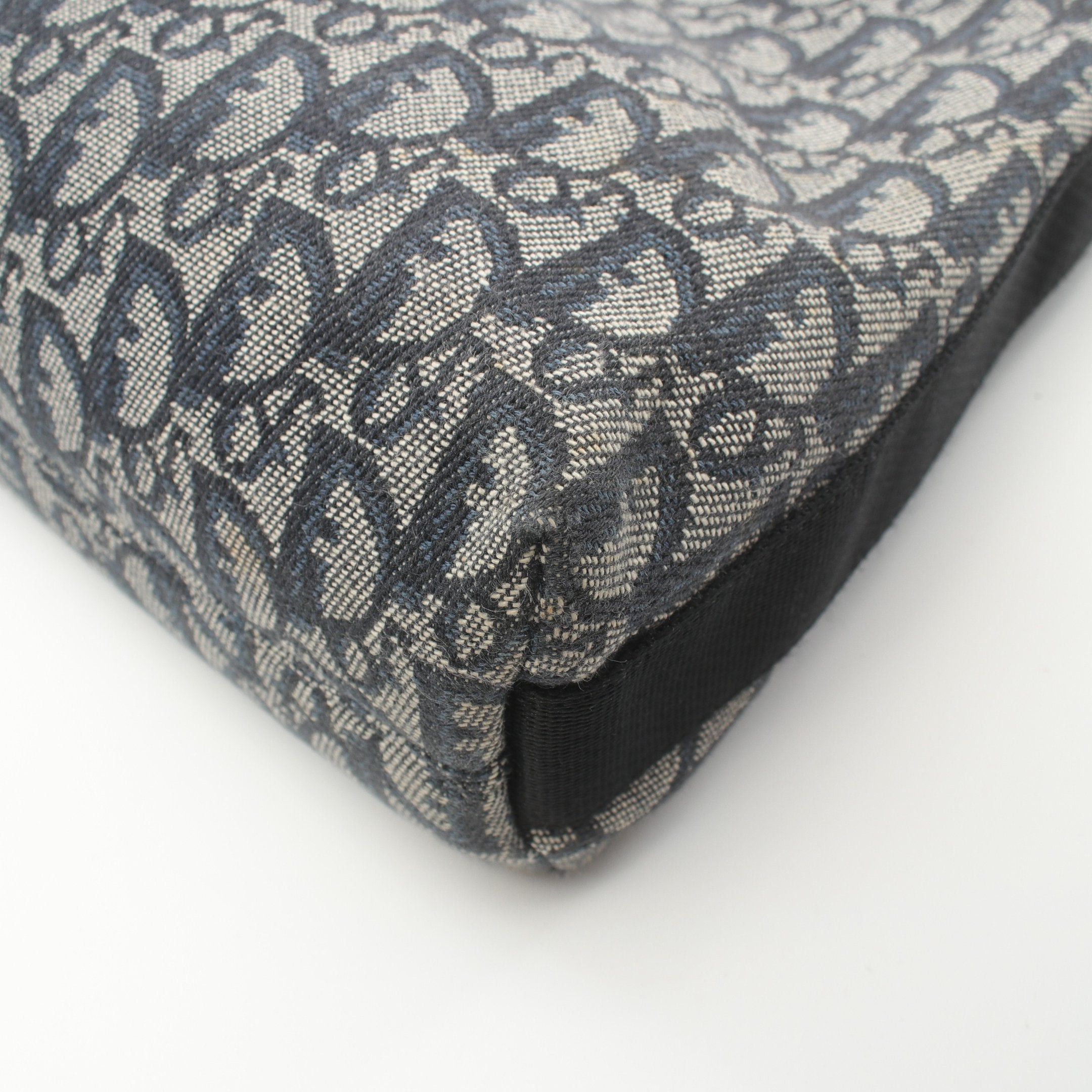 Dior Dior Trotter Shoulder Bag Canvas Light Gray Navy Size ONE SIZE - 10 Thumbnail
