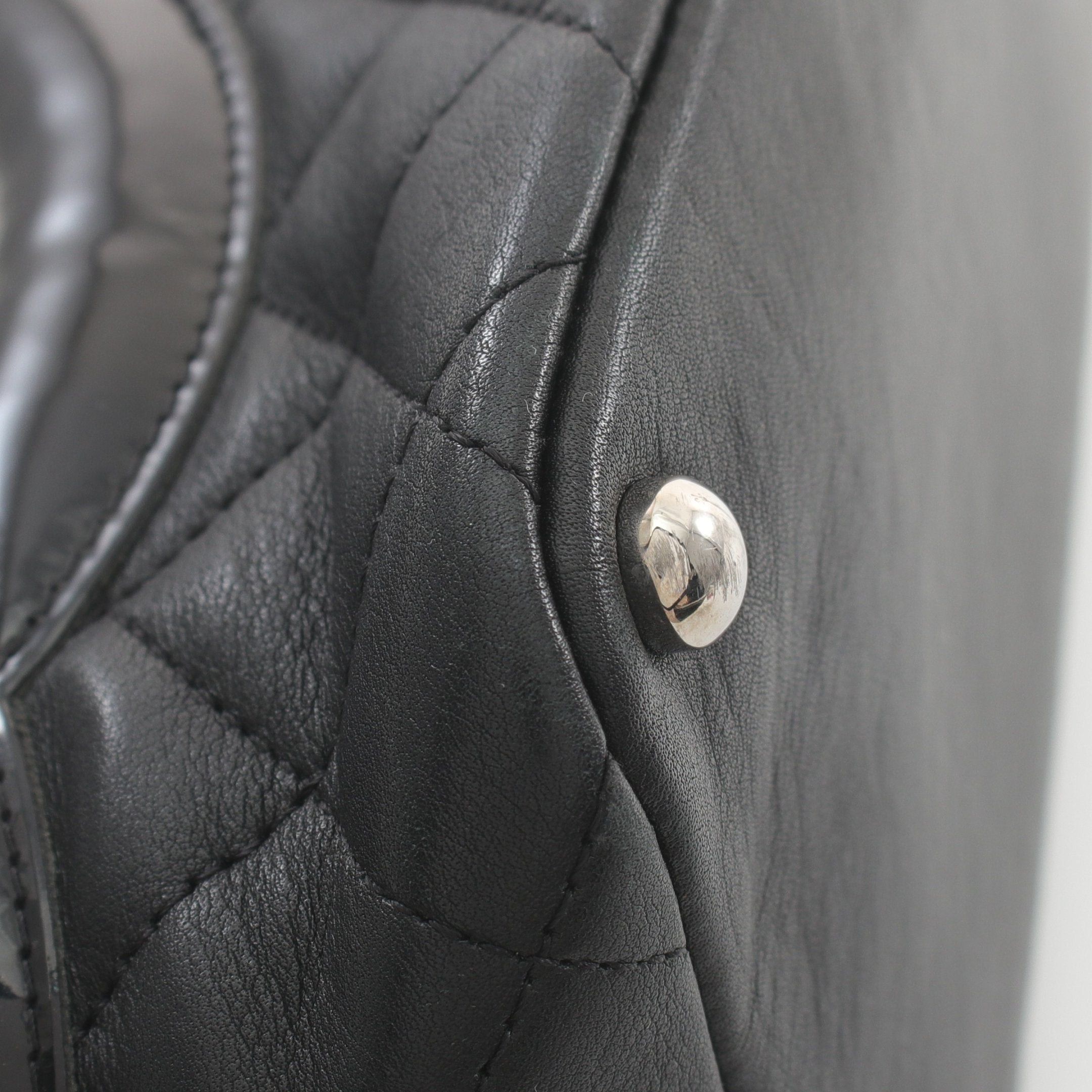 Chanel Chanel Cambon Line Medium Handbag Tote Bag Leather Patent Black Silver Hardware Size ONE SIZE - 7 Thumbnail