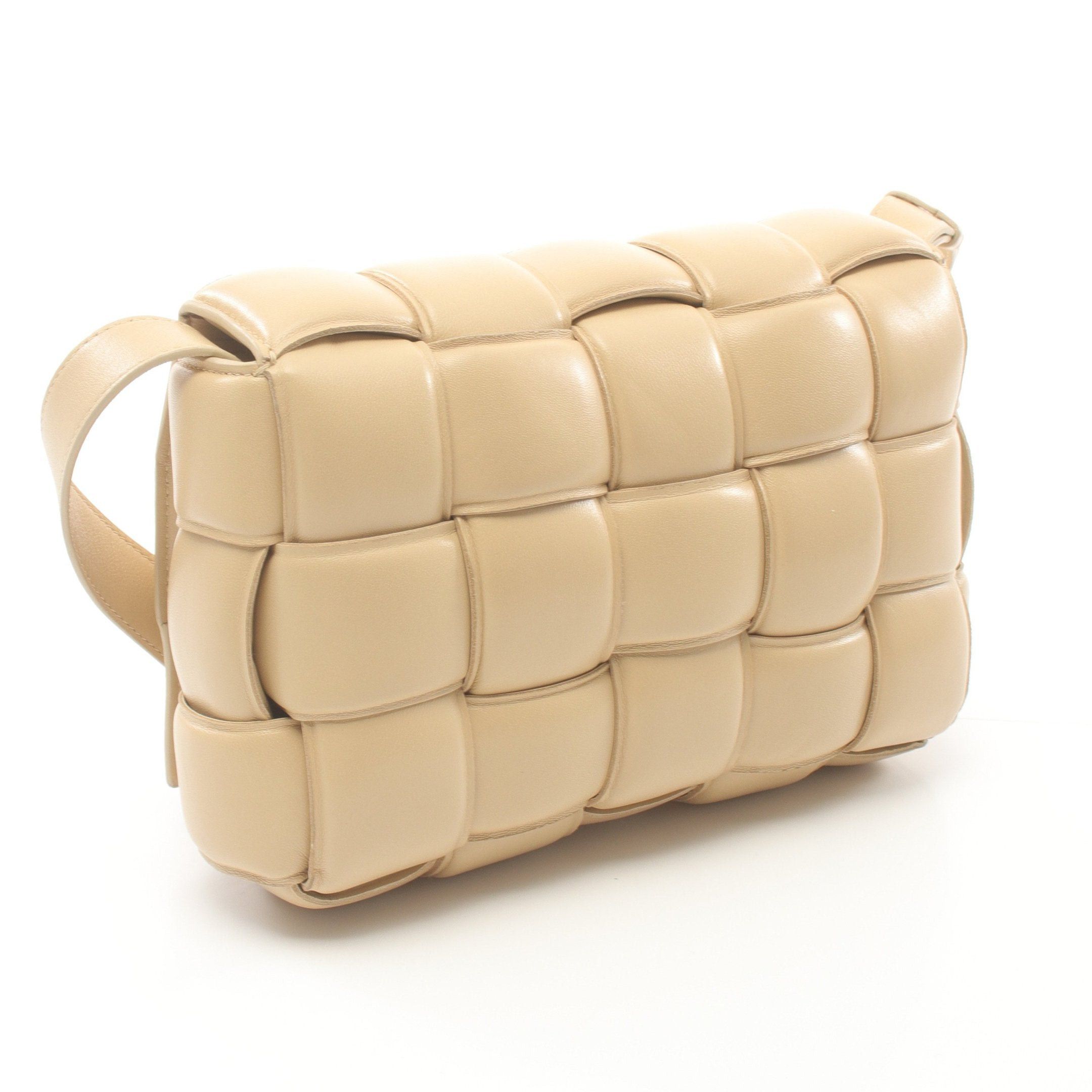 Bottega Veneta Bottega Veneta Padet Cassette Intrecciato Shoulder Bag Leather Beige Size ONE SIZE - 2 Thumbnail