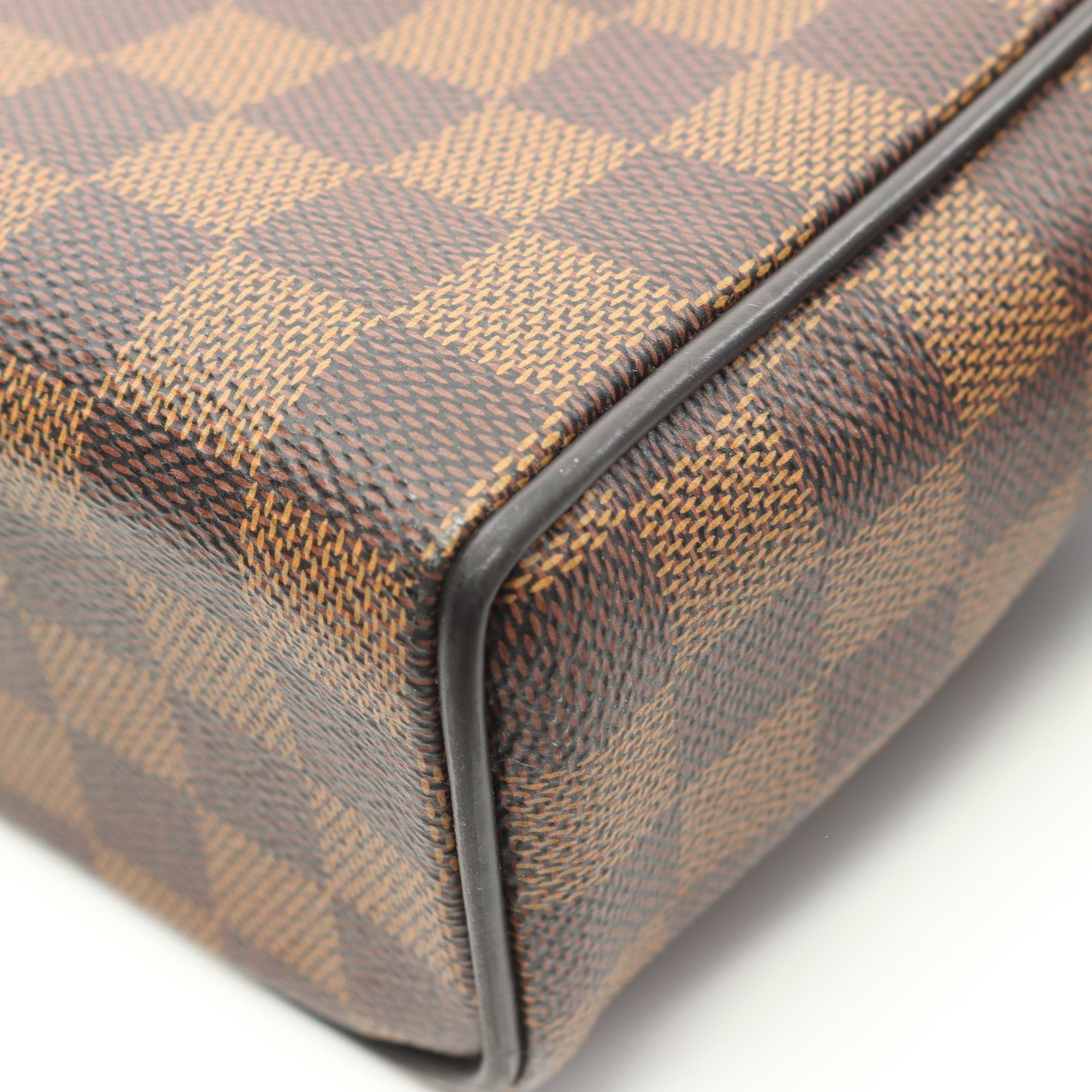Louis Vuitton Louis Vuitton District Mm Nm Damier Ebene Shoulder Bag Leather Brown Size ONE SIZE - 6 Thumbnail