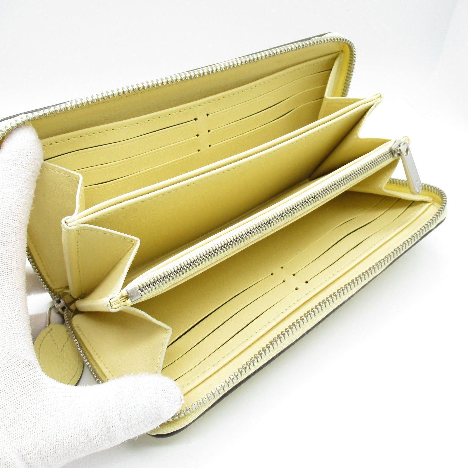 Louis Vuitton Louis Vuitton Zippy Wallet Round Long Zipper Leather Mahina Yellow Banana Size ONE SIZE - 5 Thumbnail