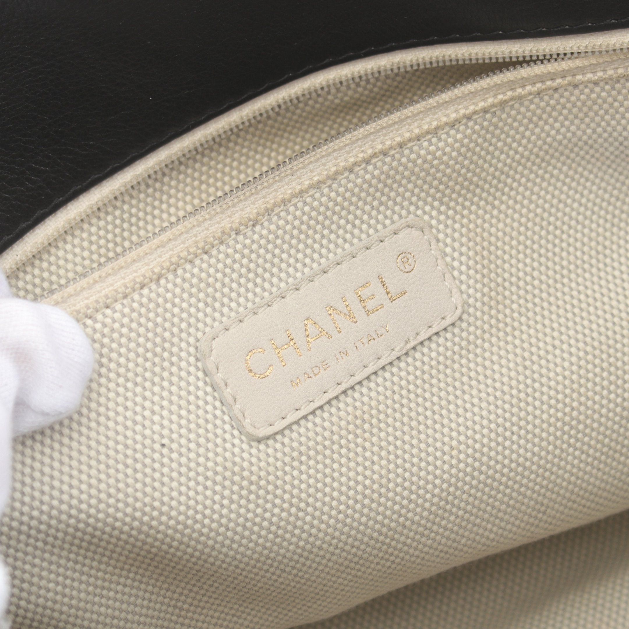 Chanel Chanel Ultra Stitch Double Chain Shoulder Bag Leather Black Gold Hardware Size ONE SIZE - 4 Thumbnail