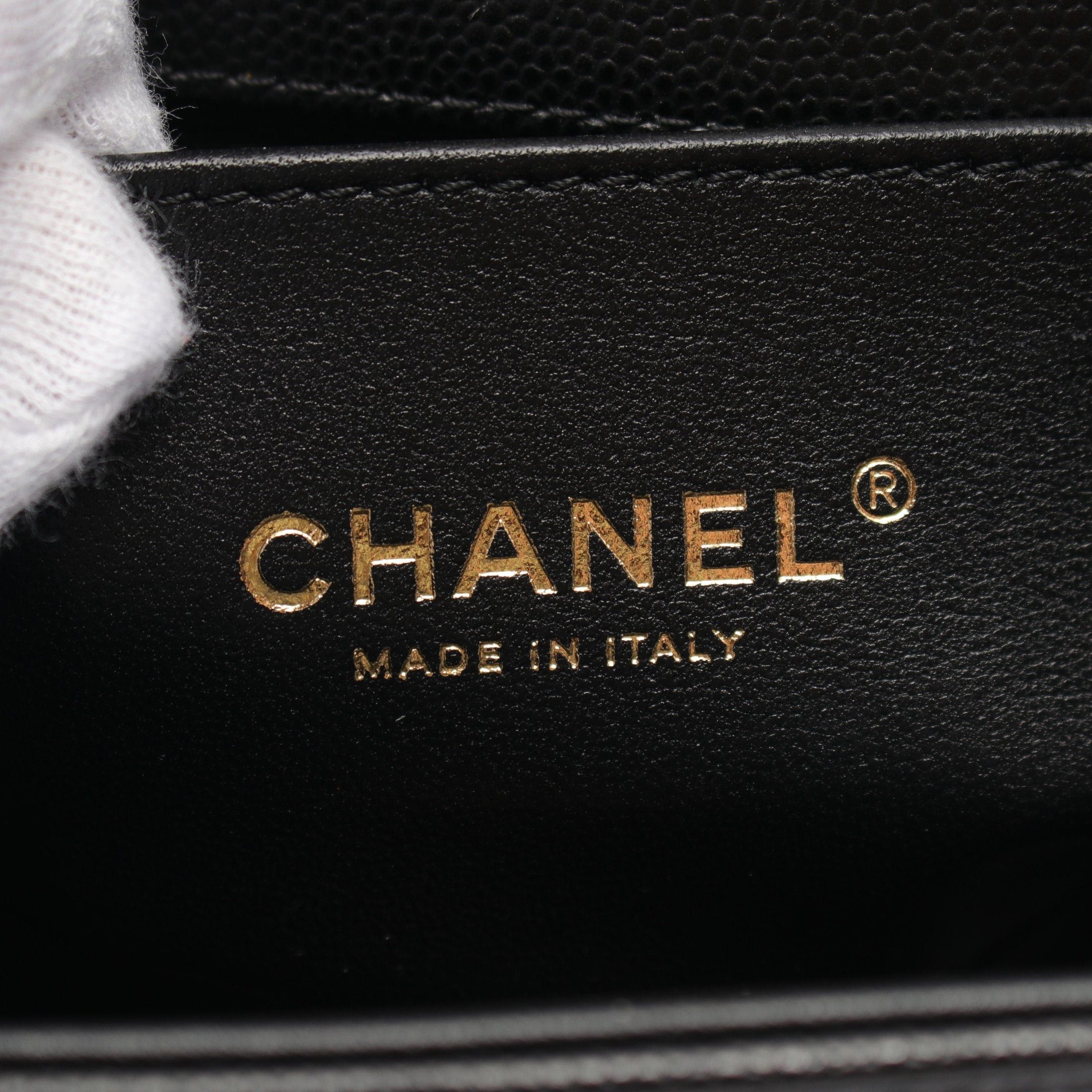 Chanel Chanel Boy Chanel Small Chevron V-Stitch Chain Shoulder Bag Caviar Skin Black Gold Hardware Size ONE SIZE - 4 Thumbnail