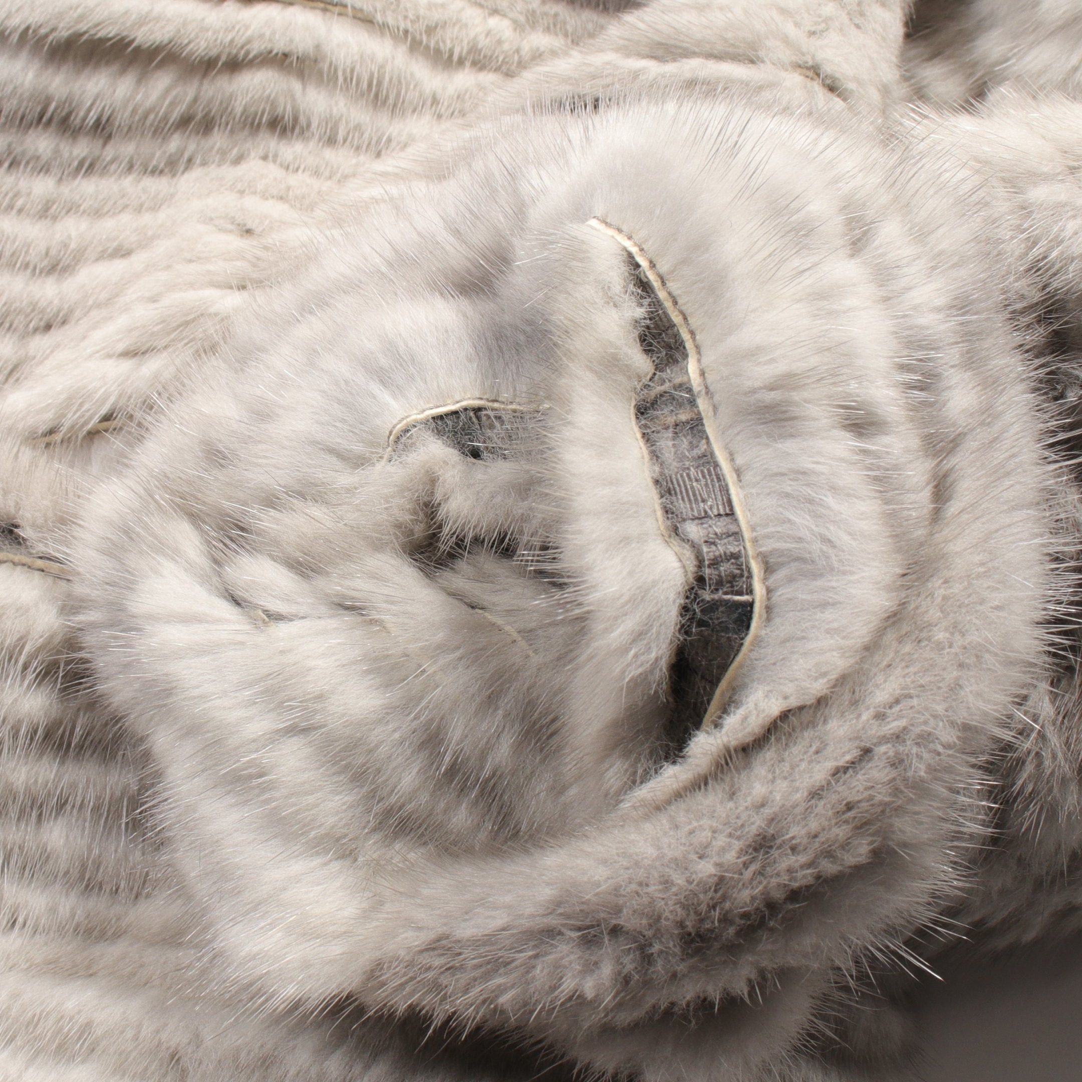 Gucci Gucci Fur Coat Mink Gray Size ONE SIZE - 7 Thumbnail