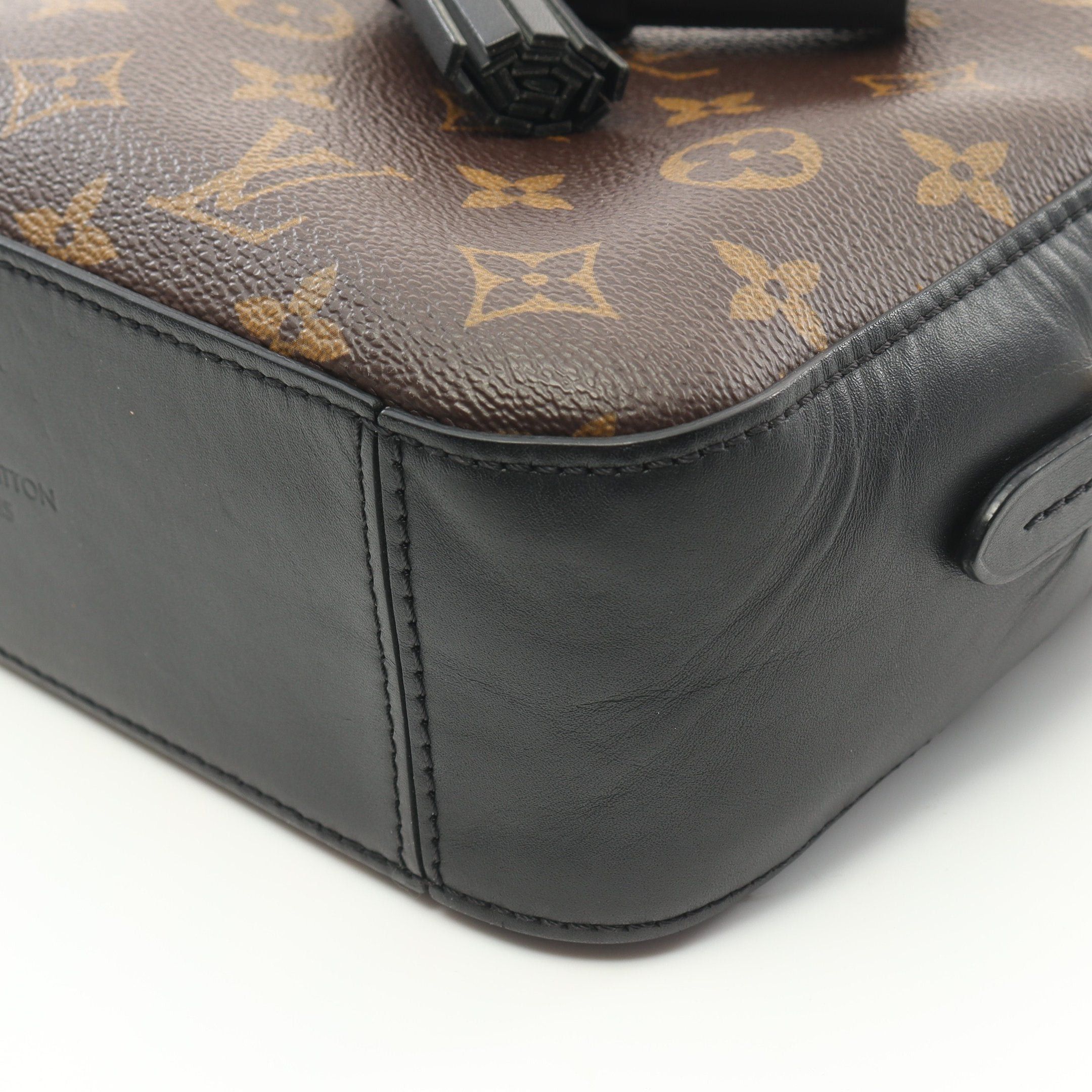 Louis Vuitton Louis Vuitton Saintonge Monogram Noir Shoulder Bag Leather Brown Black Size ONE SIZE - 6 Thumbnail