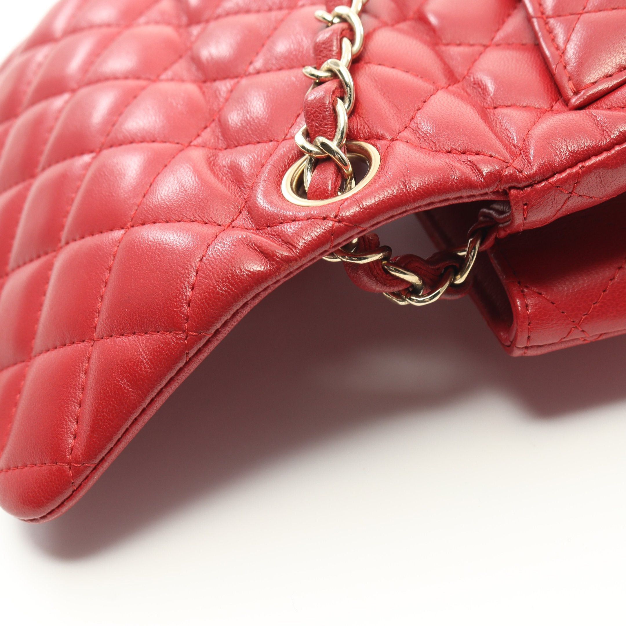 Chanel Chanel Mini Matelasse Chain Shoulder Bag Lambskin Red Gold Hardware Size ONE SIZE - 8 Thumbnail