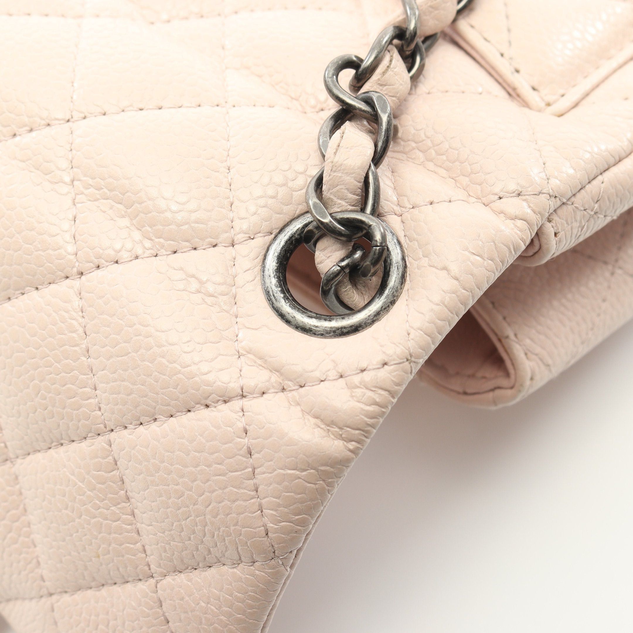 Chanel Chanel Mini Matelasse Chain Shoulder Bag Caviar Skin Light Pink Antique Silver Hardware Size ONE SIZE - 6 Thumbnail