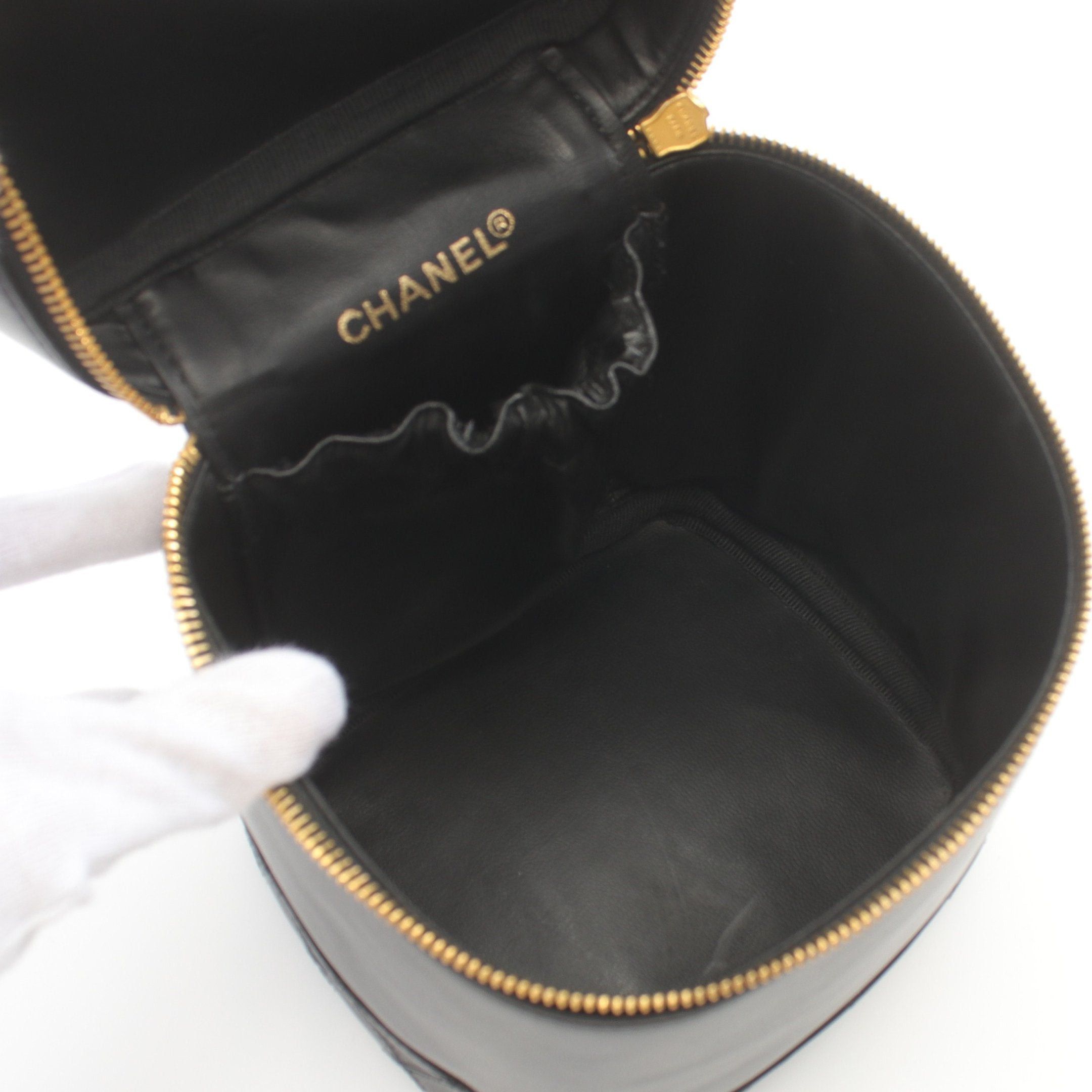 Chanel Chanel Bicolore Vanity Bag Handbag Leather Black Gold Hardware Size ONE SIZE - 3 Thumbnail