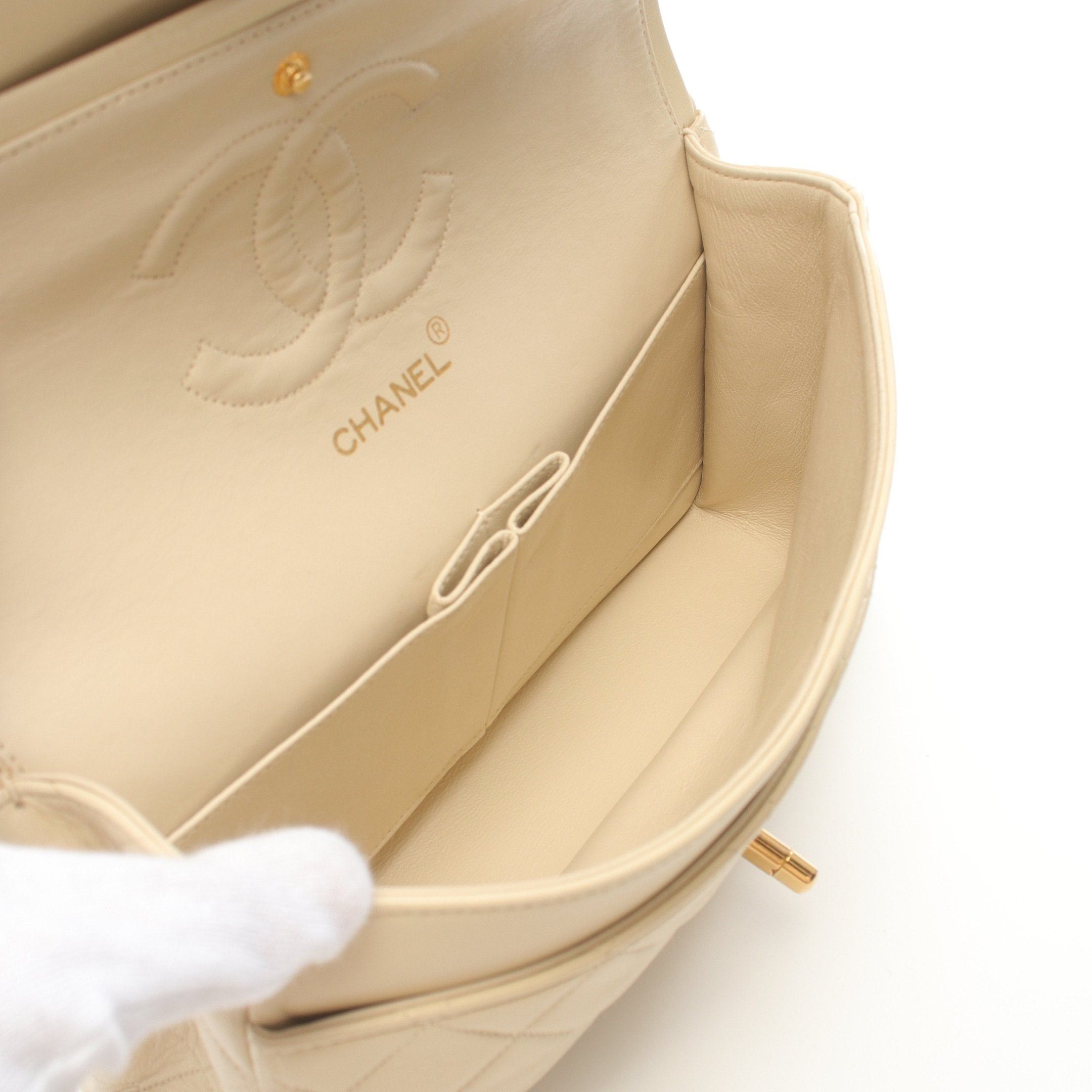 Chanel Chanel Matelasse Double Flap Chain Shoulder Bag Lambskin Beige Gold Hardware Size ONE SIZE - 3 Thumbnail