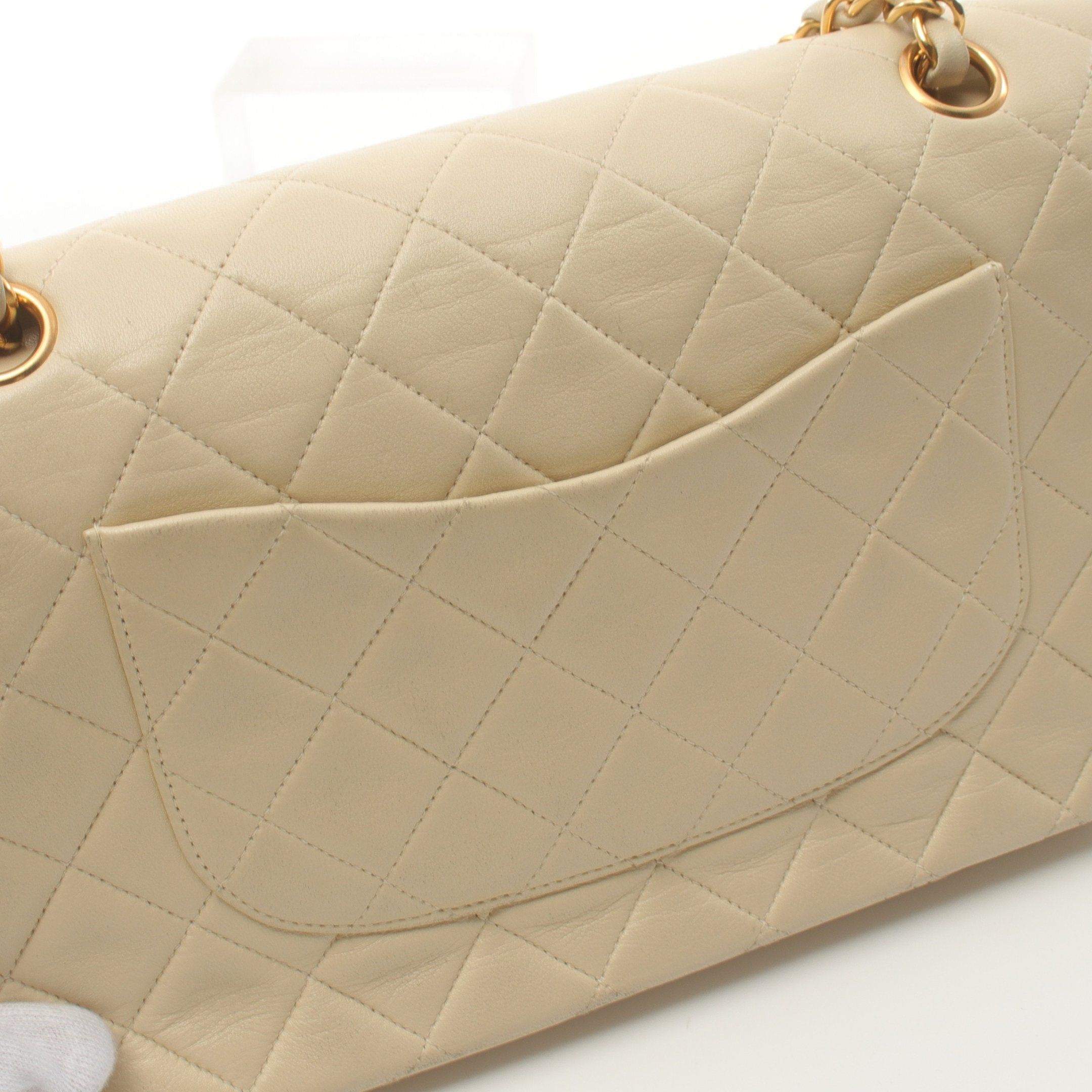 Chanel Chanel Matelasse Double Flap Chain Shoulder Bag Lambskin Beige Gold Hardware Size ONE SIZE - 9 Thumbnail